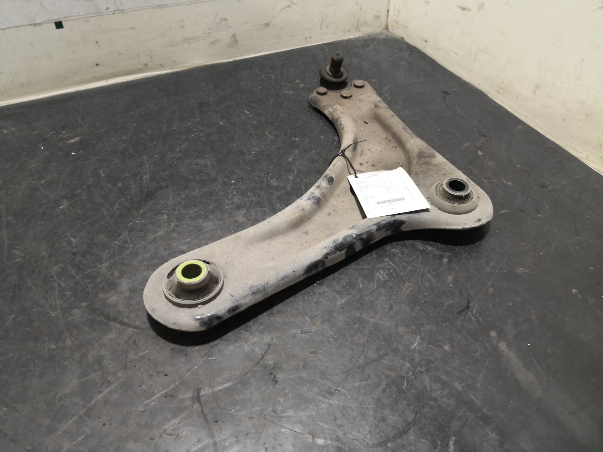 Braço Suspensão Frente Esq PEUGEOT 208 I (CA_, CC_) | 12 -  Imagem-1