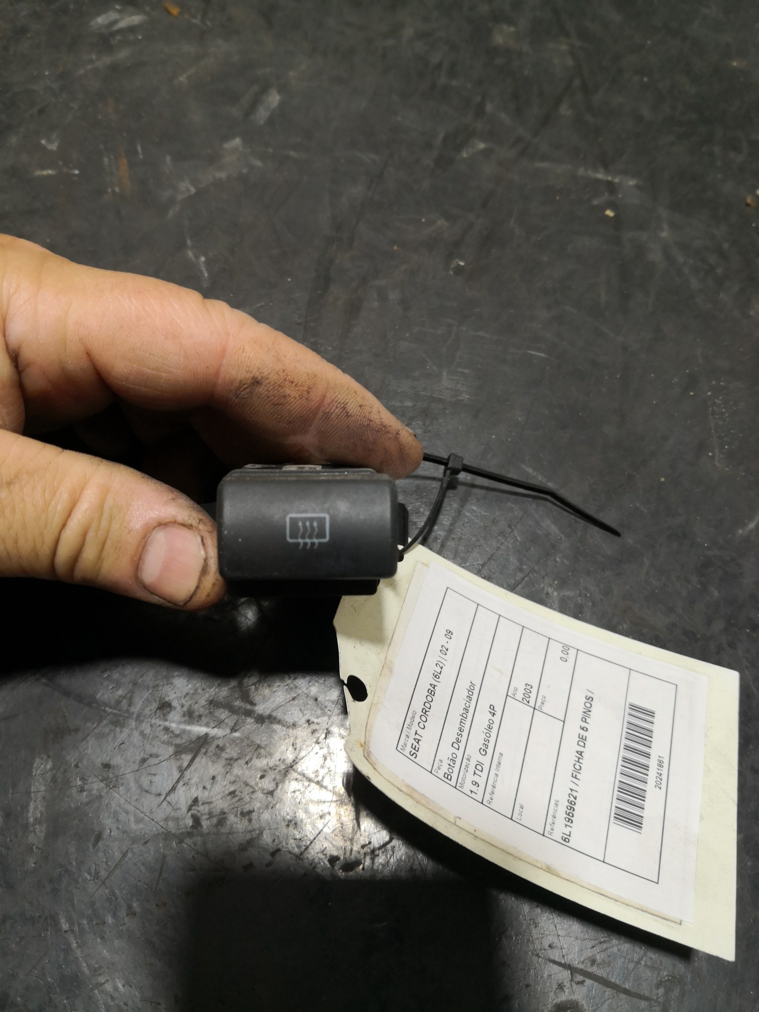 Botão Desembaciador SEAT CORDOBA (6L2) | 02 - 09 Imagem-2