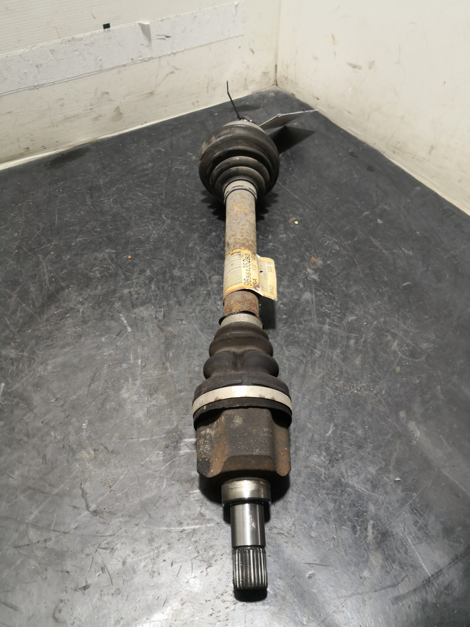 Transmissão Esq PEUGEOT 308 I (4A_, 4C_) | 07 - 16 Imagem-2