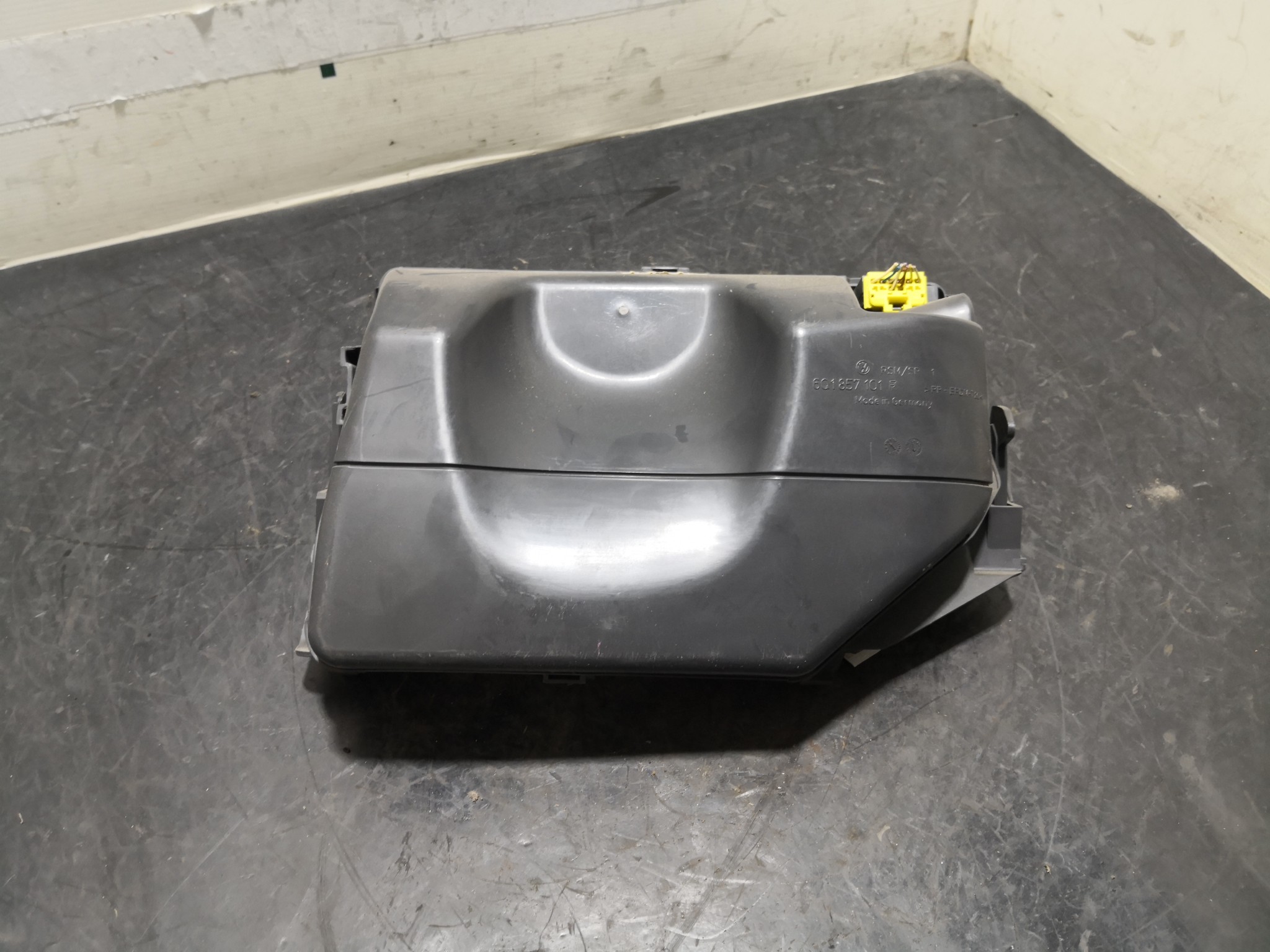 Porta Luvas VOLKSWAGEN POLO (9N_) | 01 - 14 Imagem-2