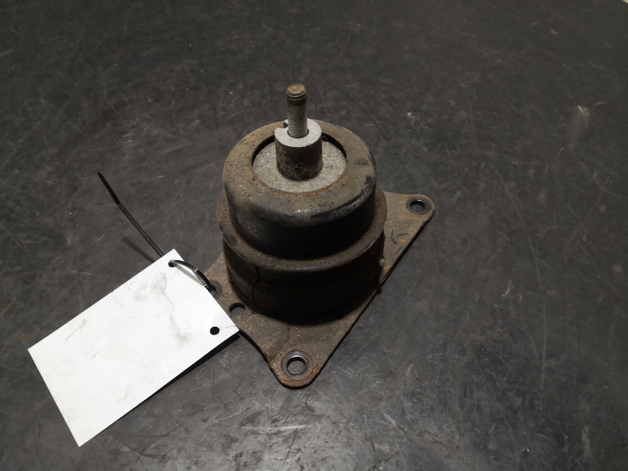 Apoio de Motor VOLKSWAGEN POLO (9N_) | 01 - 14 Imagem-1