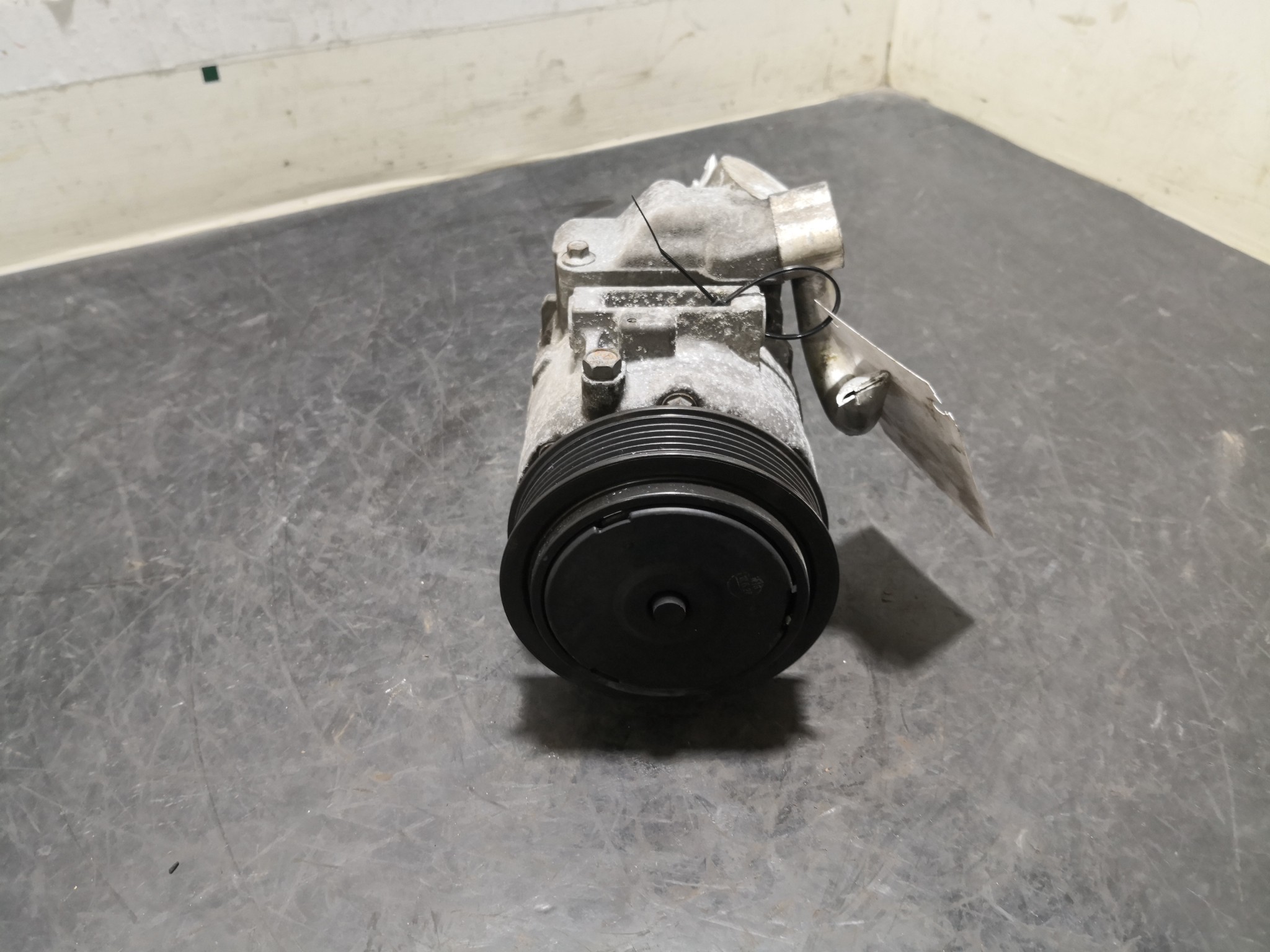 Compressor do Ar condicionado VOLKSWAGEN POLO (9N_) | 01 - 14 Imagem-3