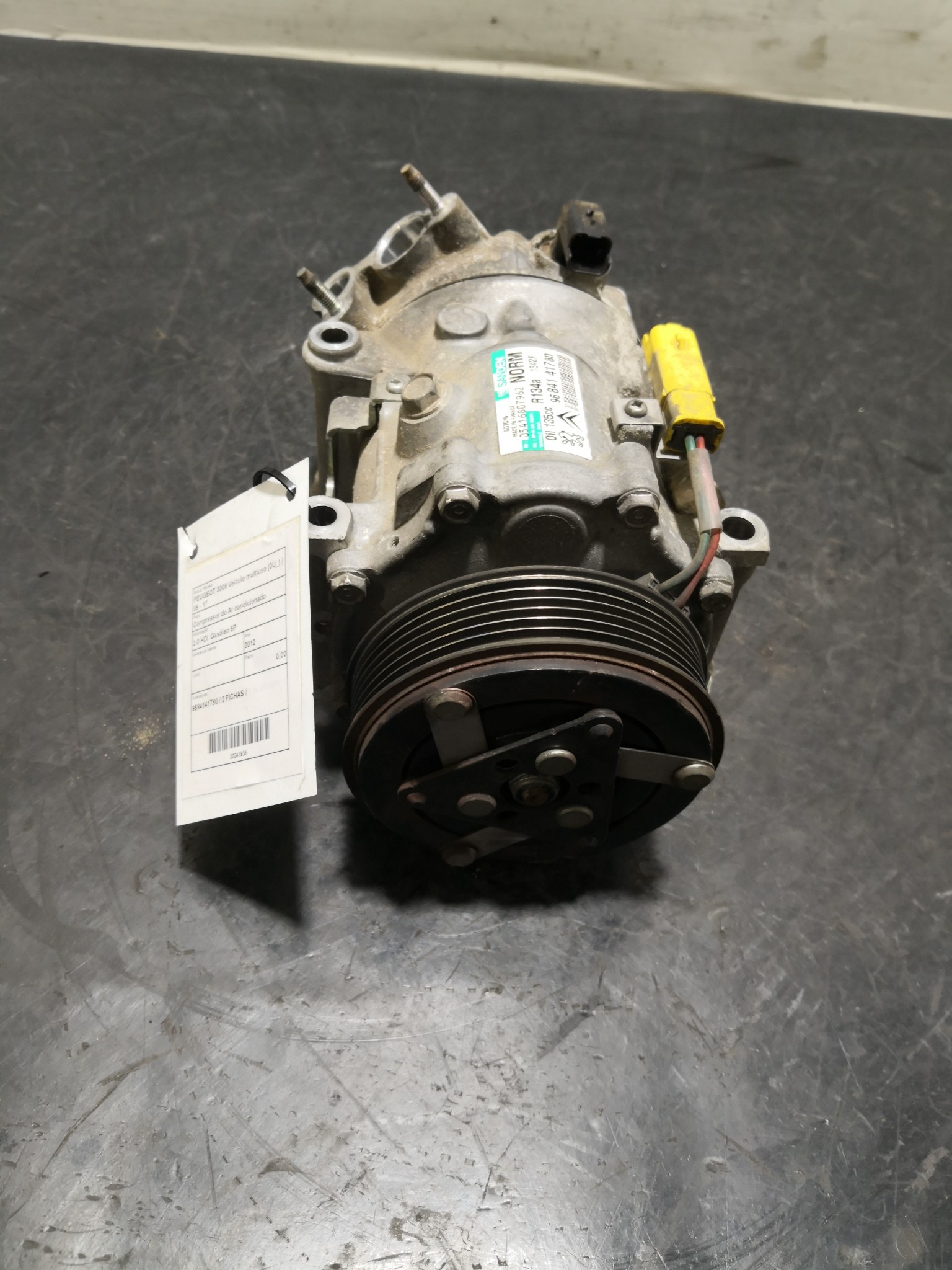 Compressor do Ar condicionado PEUGEOT 3008 Veículo multiuso (0U_) | 09 - 17 Imagem-3