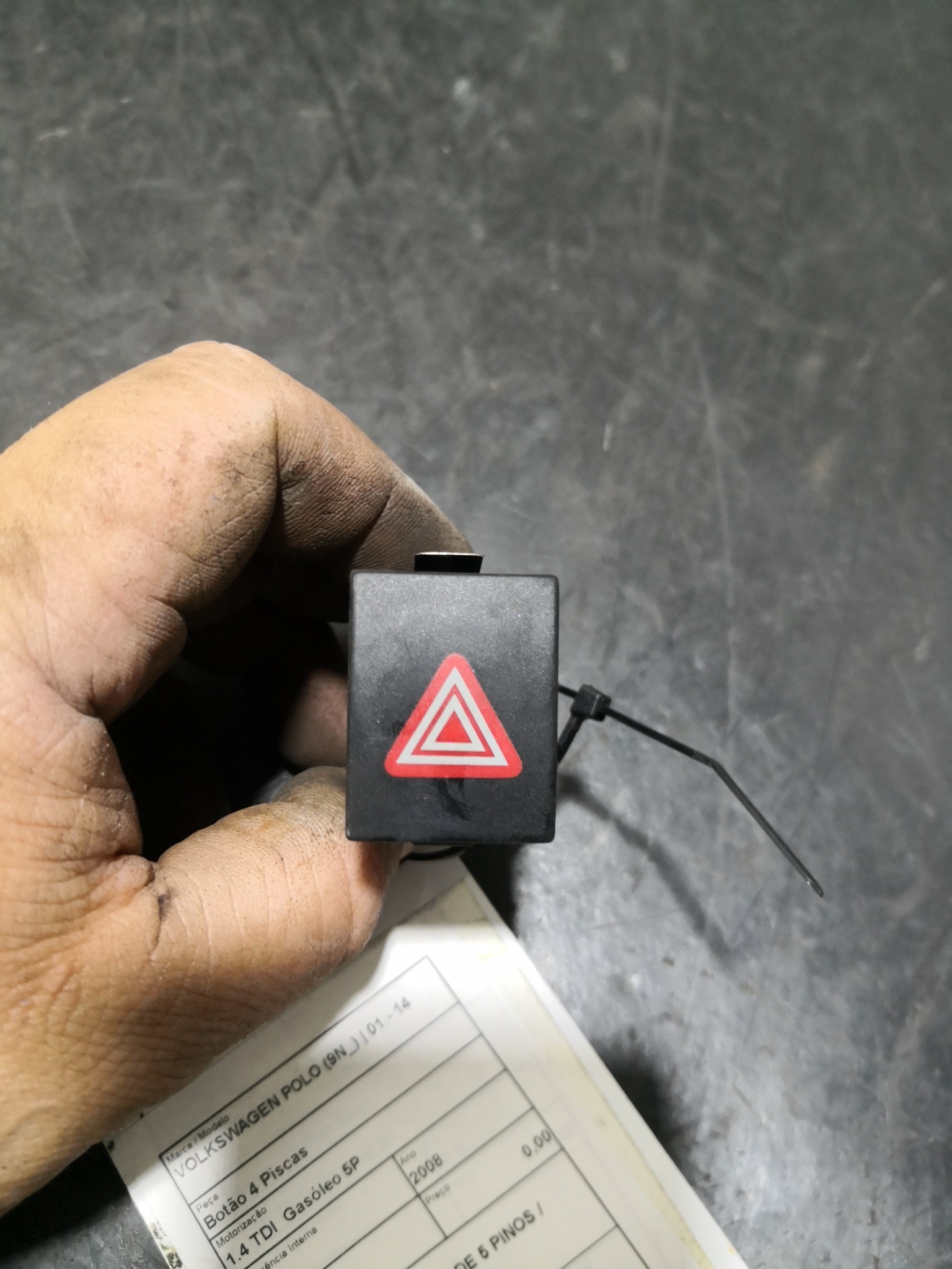 Botão 4 Piscas VOLKSWAGEN POLO (9N_) | 01 - 14 Imagem-1