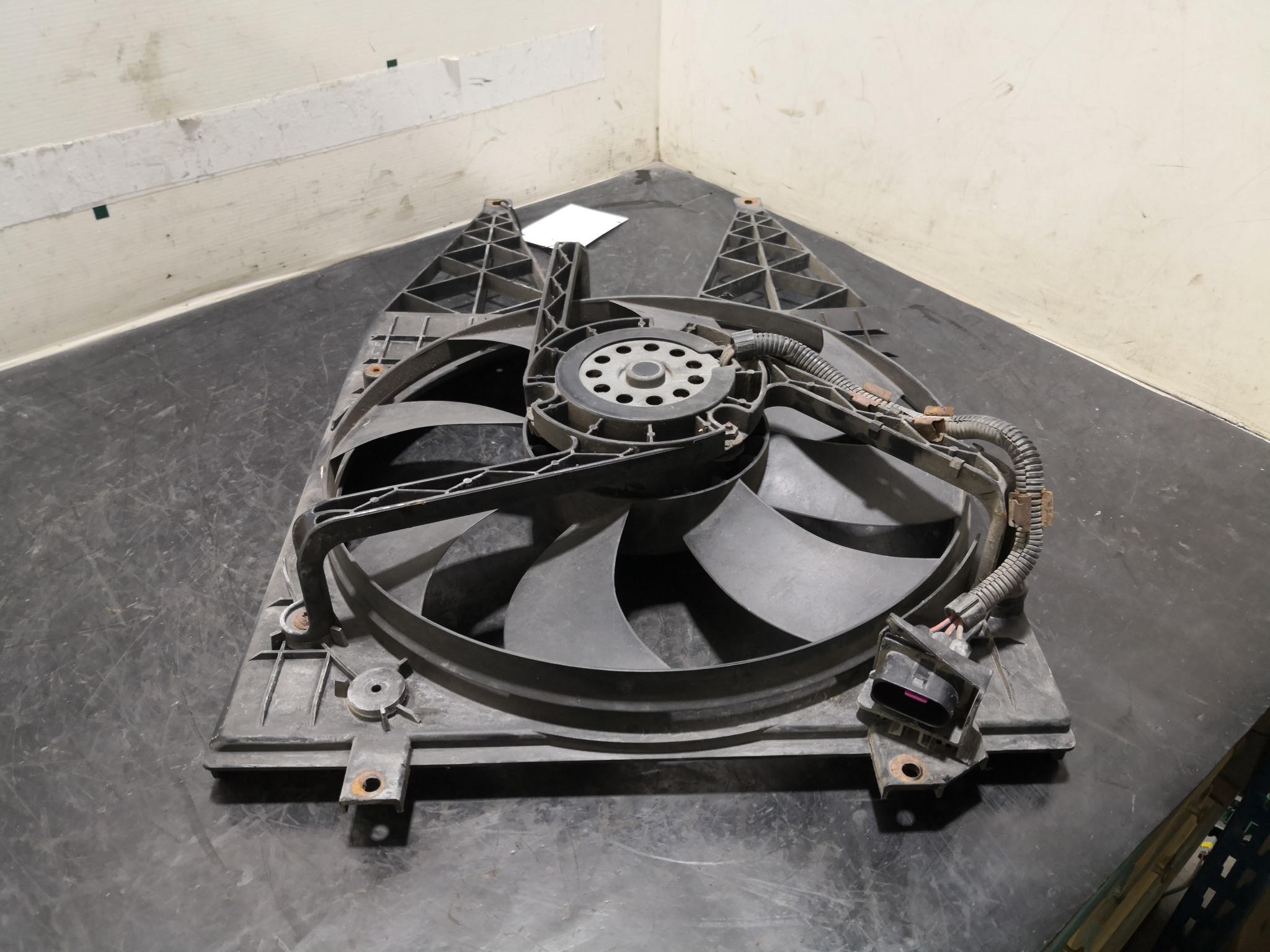 Termoventiladores VOLKSWAGEN POLO (9N_) | 01 - 14 Imagem-2