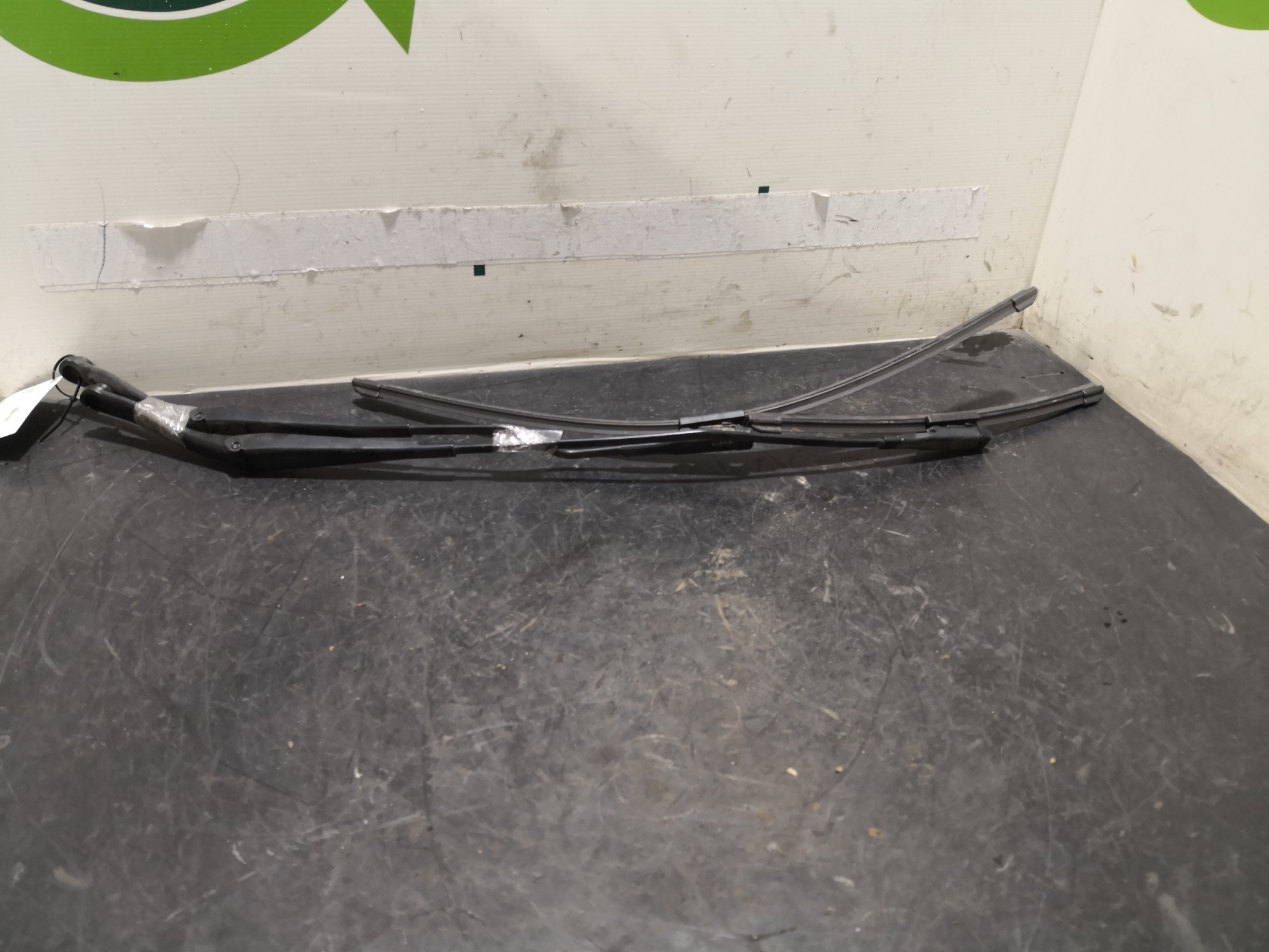 Hastes Limpa Vidros da Frente FIAT GRANDE PUNTO (199_) | 05 -  Imagem-1