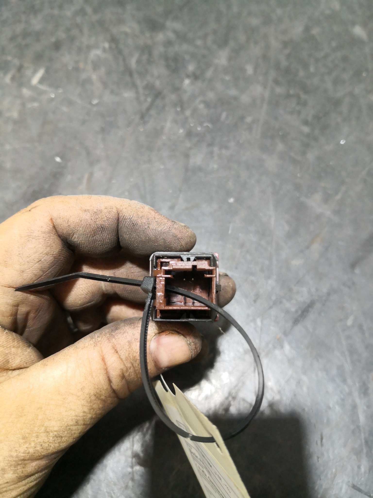 Botão 4 Piscas PEUGEOT - ID S_102087