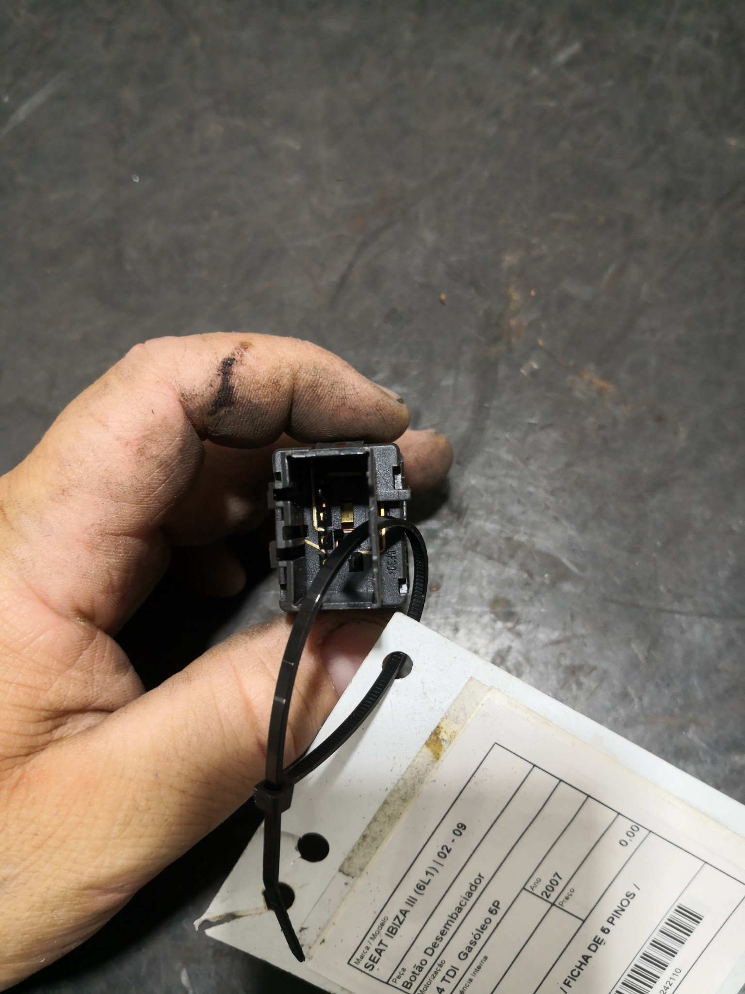 Botão Desembaciador SEAT IBIZA III (6L1) | 02 - 09 Imagem-1