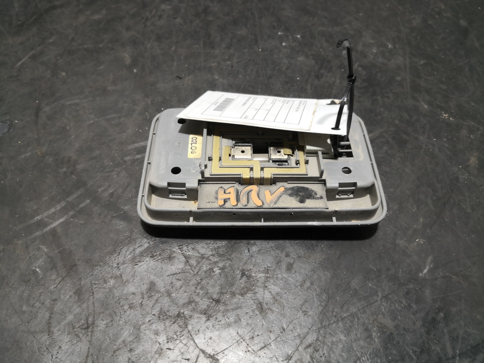 Plafonier  HONDA HR-V (GH) | 99 - 05 Imagem-1