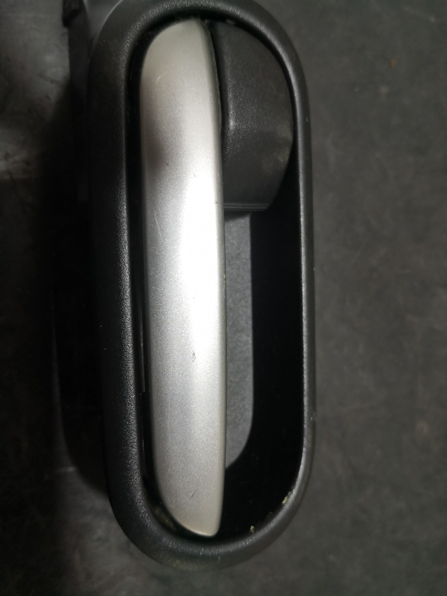 Puxador Interior Trás Esq MAZDA 6 três volumes (GH) | 07 - 13 Imagem-2