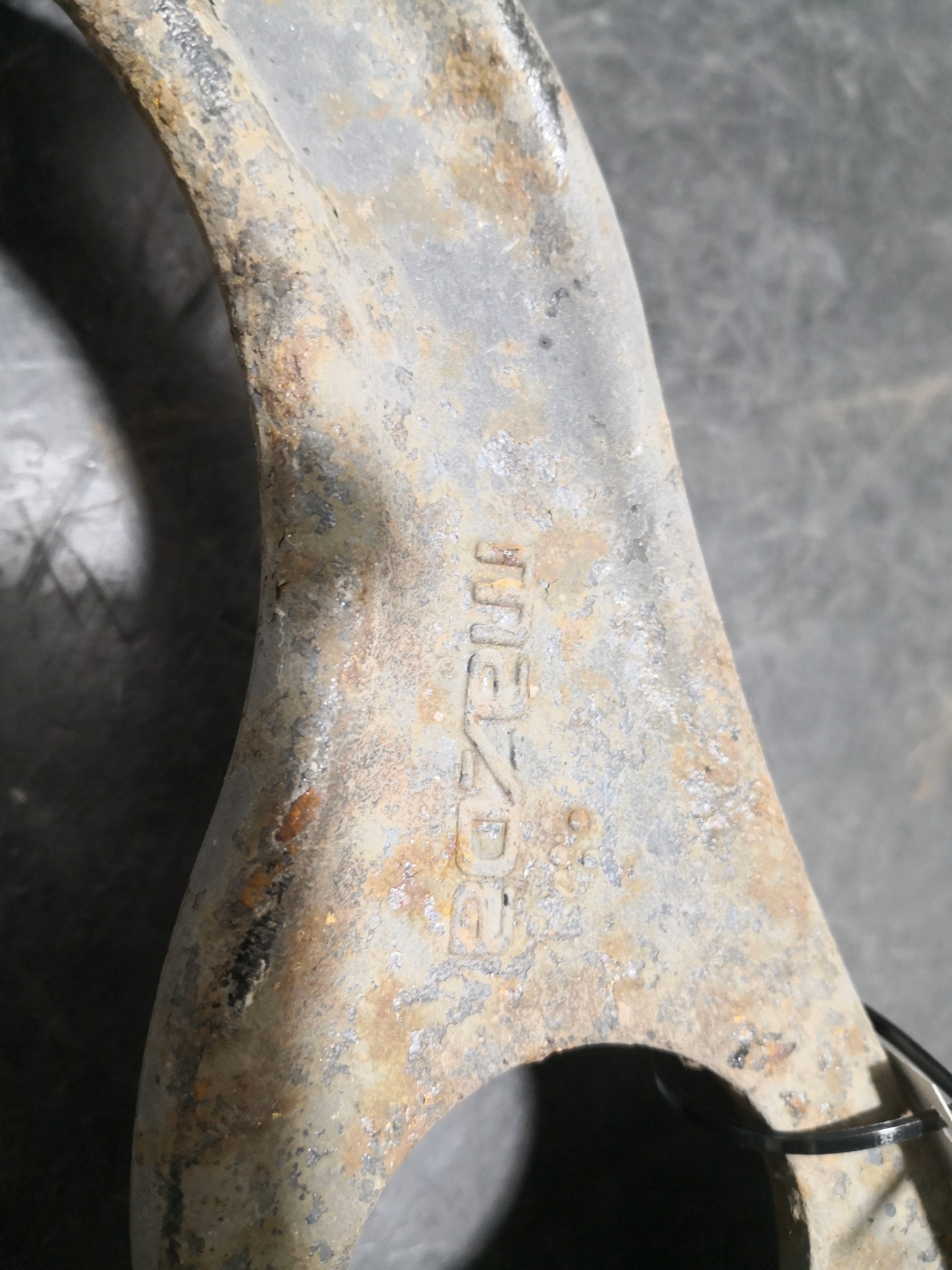 Braço Suspensão Frente Dto MAZDA 6 três volumes (GH) | 07 - 13 Imagem-1