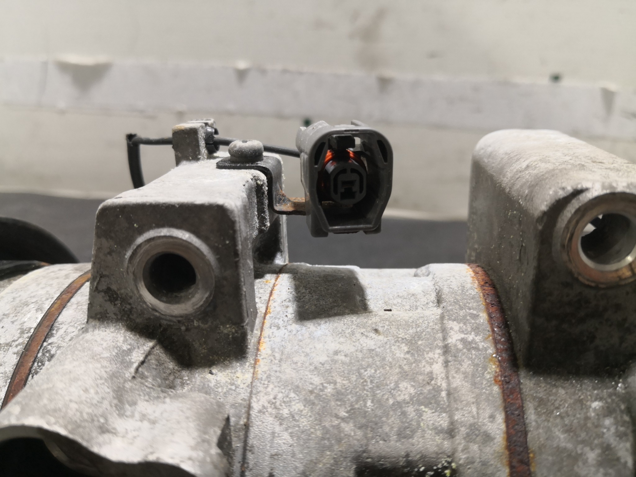 Compressor do Ar condicionado MAZDA 6 três volumes (GH) | 07 - 13 Imagem-1