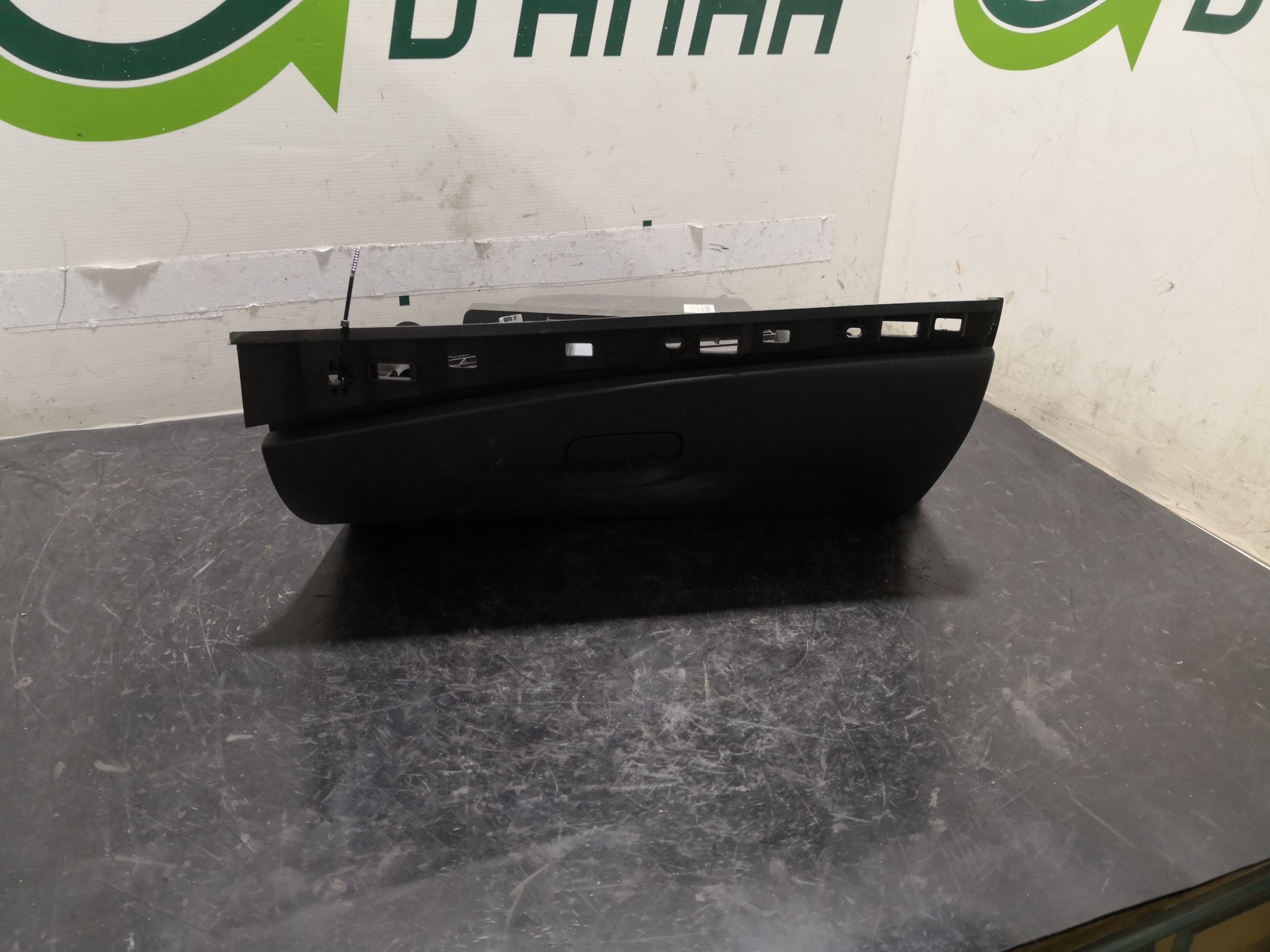 Porta Luvas RENAULT - ID S_102466