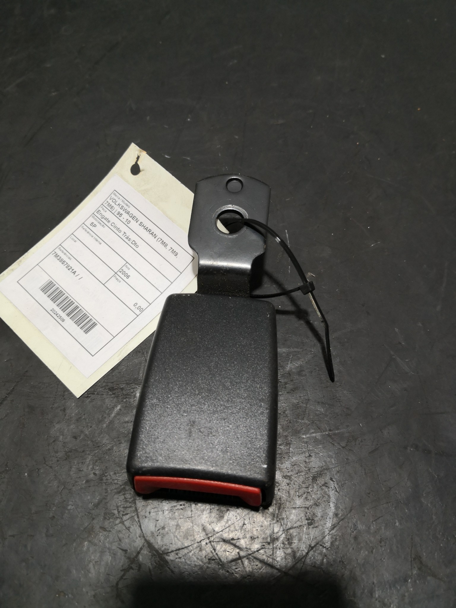 Engate Cinto Trás Dto VOLKSWAGEN SHARAN (7M8, 7M9, 7M6) | 95 - 10 Imagem-2