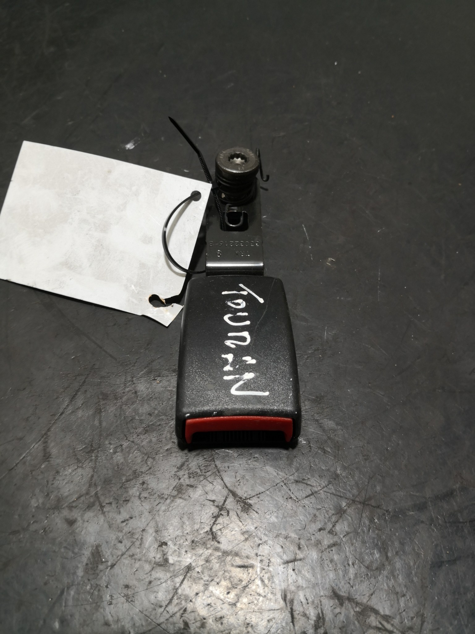 Engate Cinto Trás Esq VOLKSWAGEN TOURAN (1T1, 1T2) | 03 - 10 Imagem-1