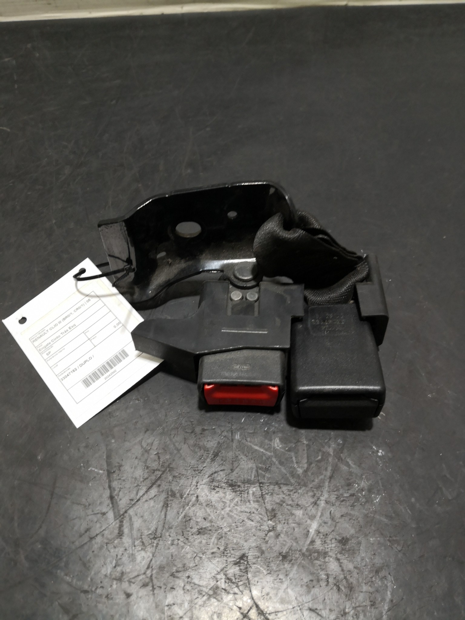 Engate Cinto Trás Esq RENAULT CLIO III (BR0/1, CR0/1) | 05 -  Imagem-1