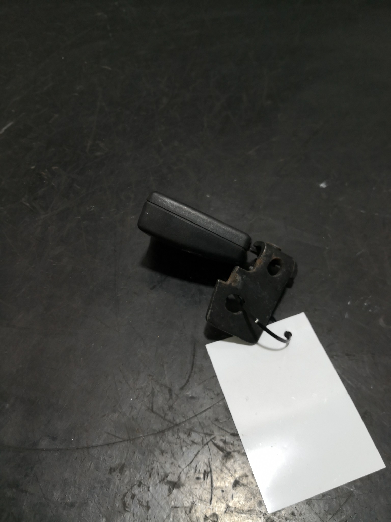 Engate Cinto Trás Esq OPEL CORSA D (S07) | 06 - 14 Imagem-2