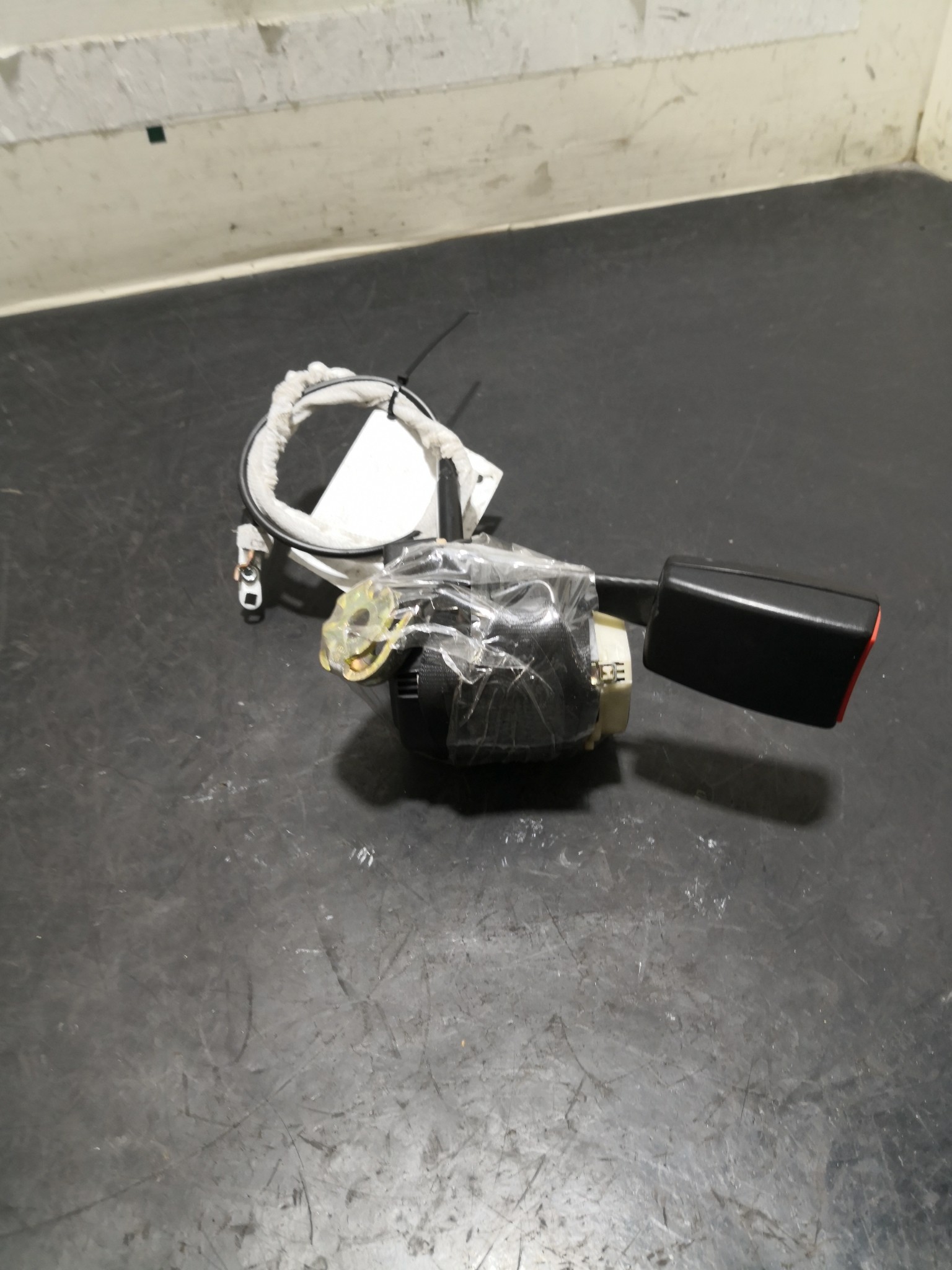 Cinto Trás Meio AUDI A3 (8L1) | 96 - 06 Imagem-1