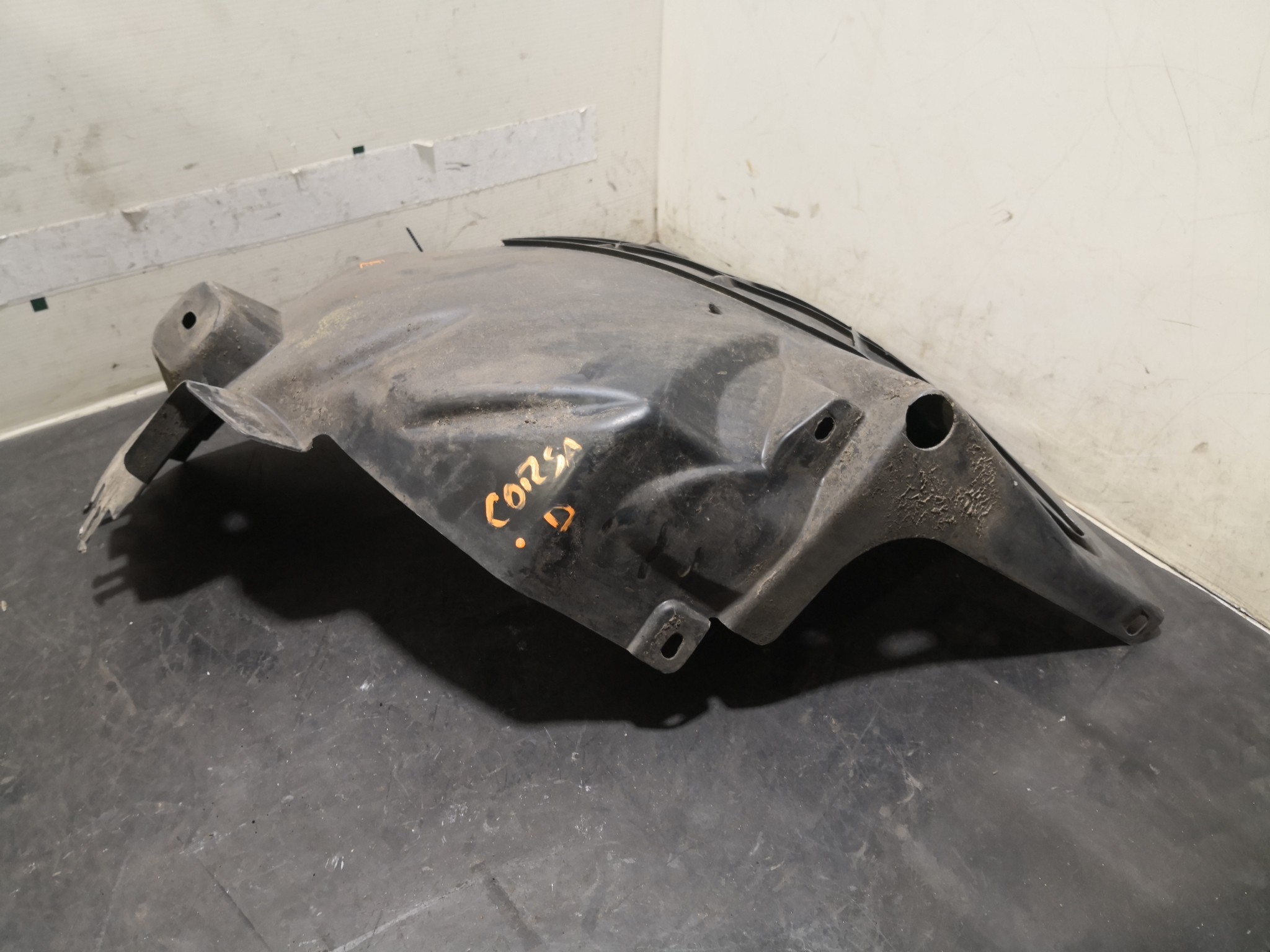 Cave de Roda Esq OPEL CORSA D (S07) | 06 - 14 Imagem-1