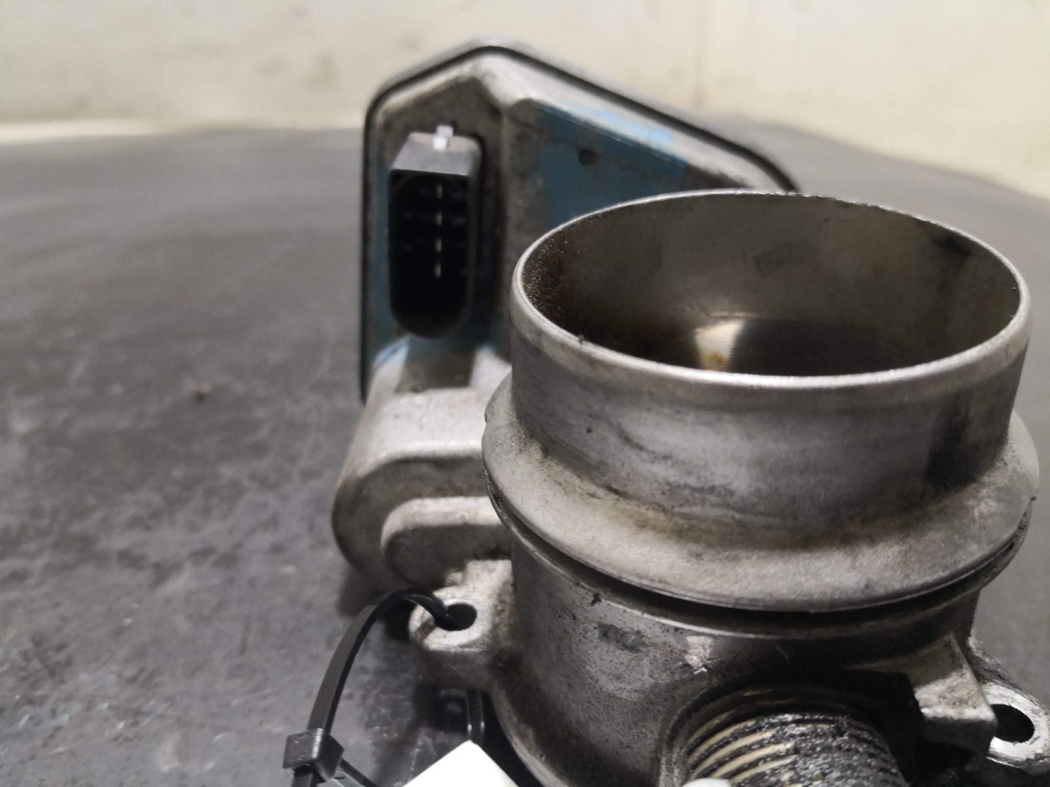 Borboleta de Admissão BMW 5 (E60) | 01 - 10 Imagem-1