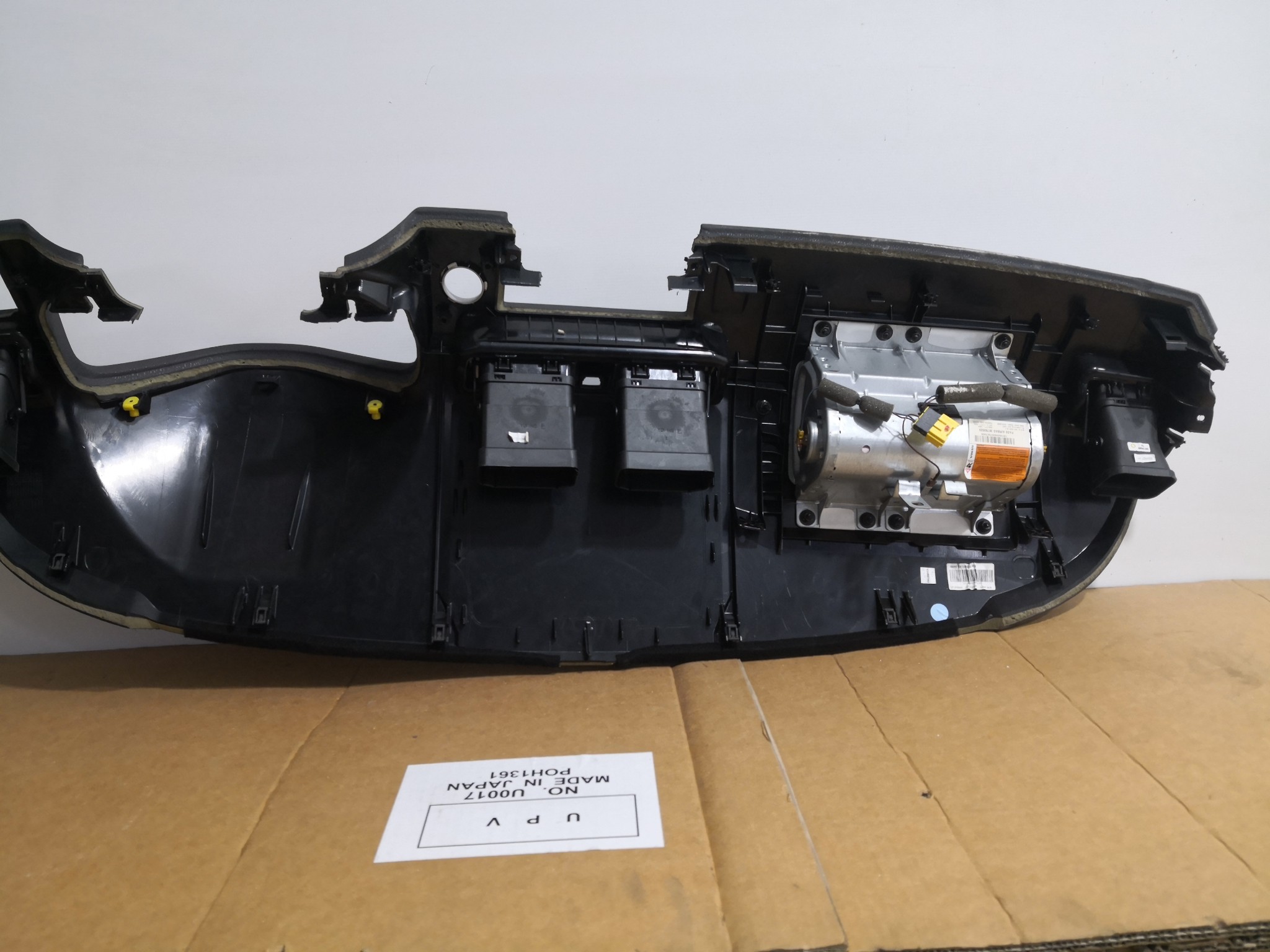 Tablier VOLVO C30 (533) | 06 - 13 Imagem-2