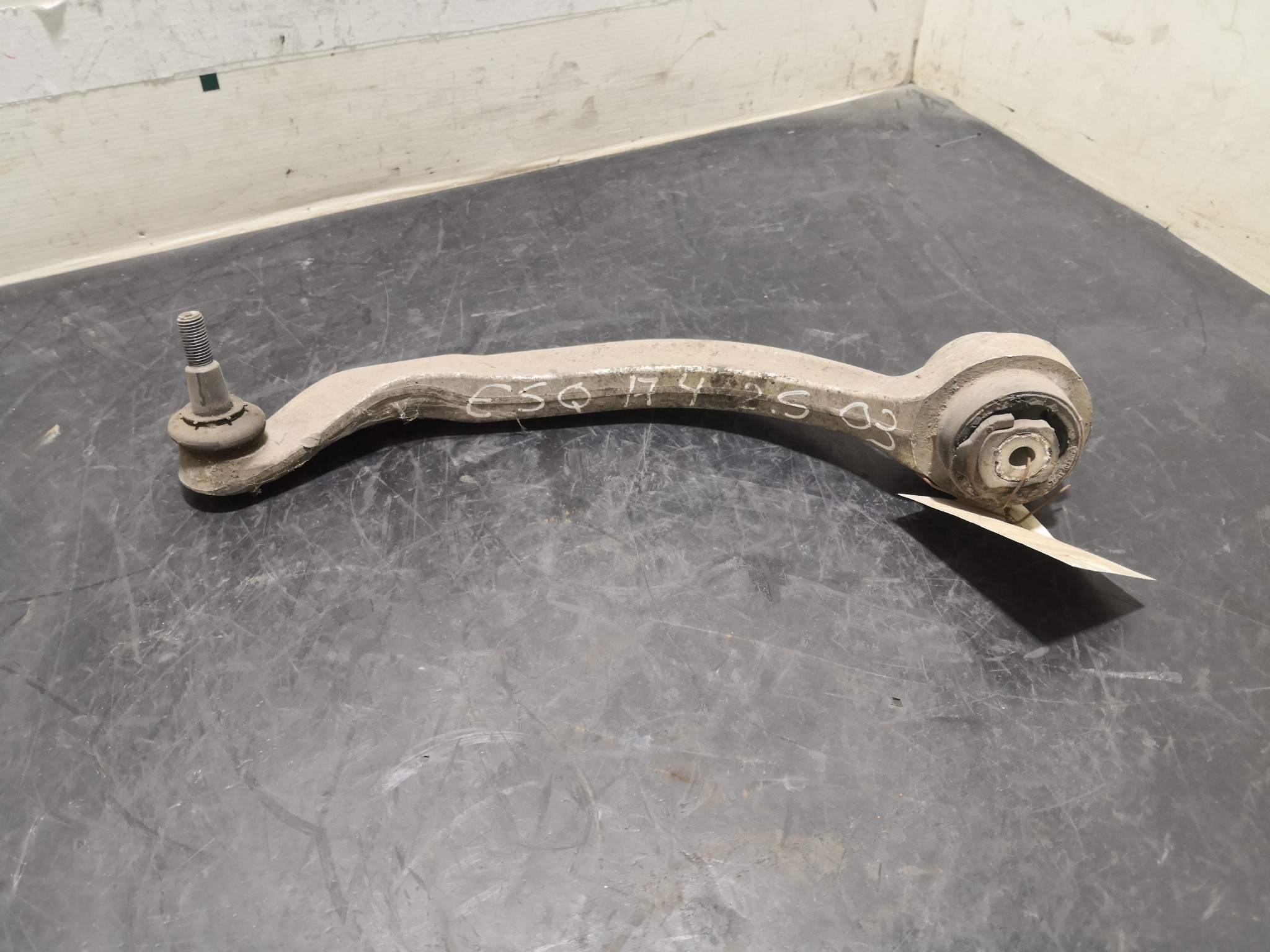 Braço Suspensão Frente Esq AUDI - ID S_30624