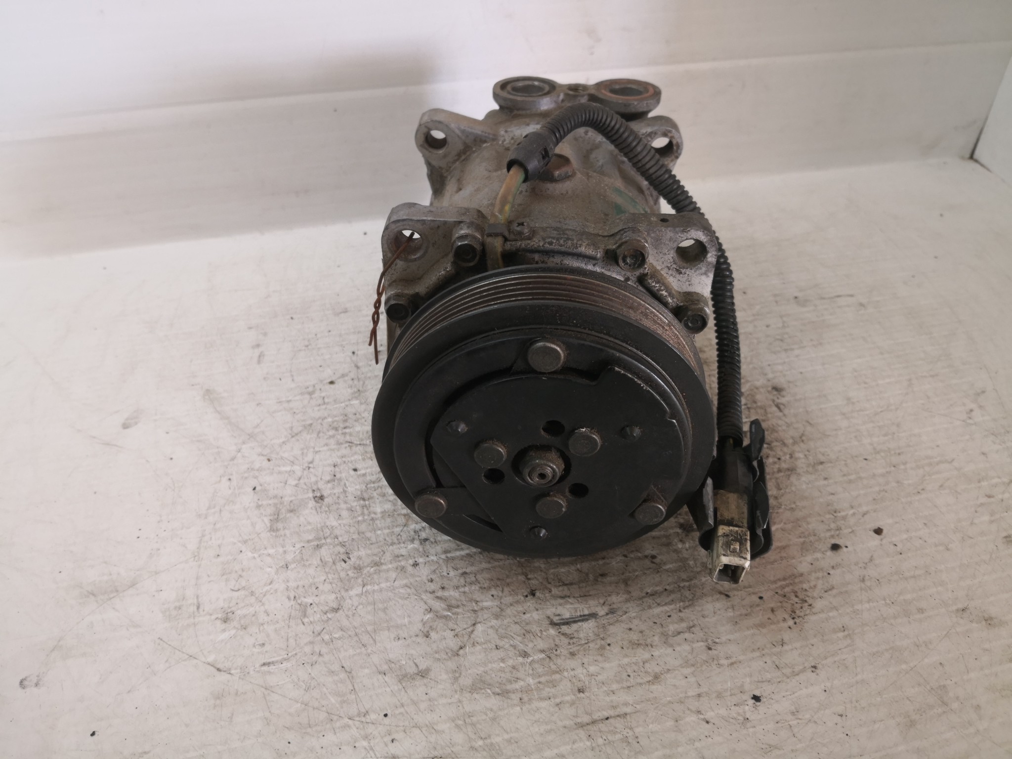 Compressor do Ar condicionado CITROEN SAXO (S0, S1) | 96 - 04 Imagem-1