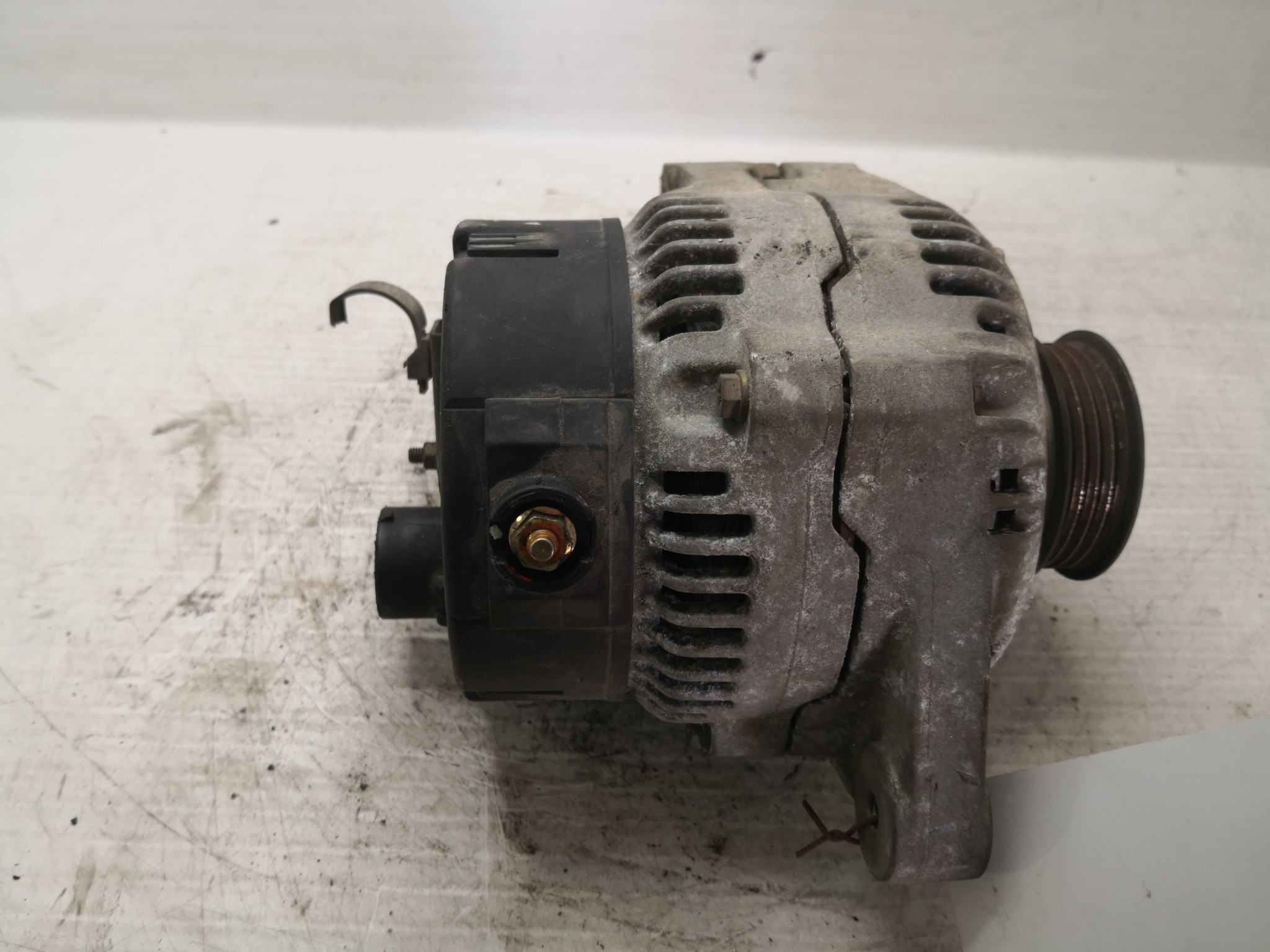 Alternador HONDA CIVIC VI Hatchback (EJ, EK) | 95 - 01 Imagem-1