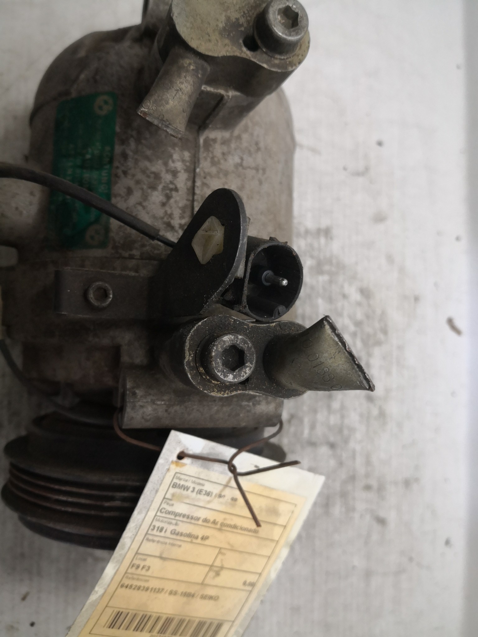 Compressor do Ar condicionado BMW 3 (E36) | 90 - 98 Imagem-1