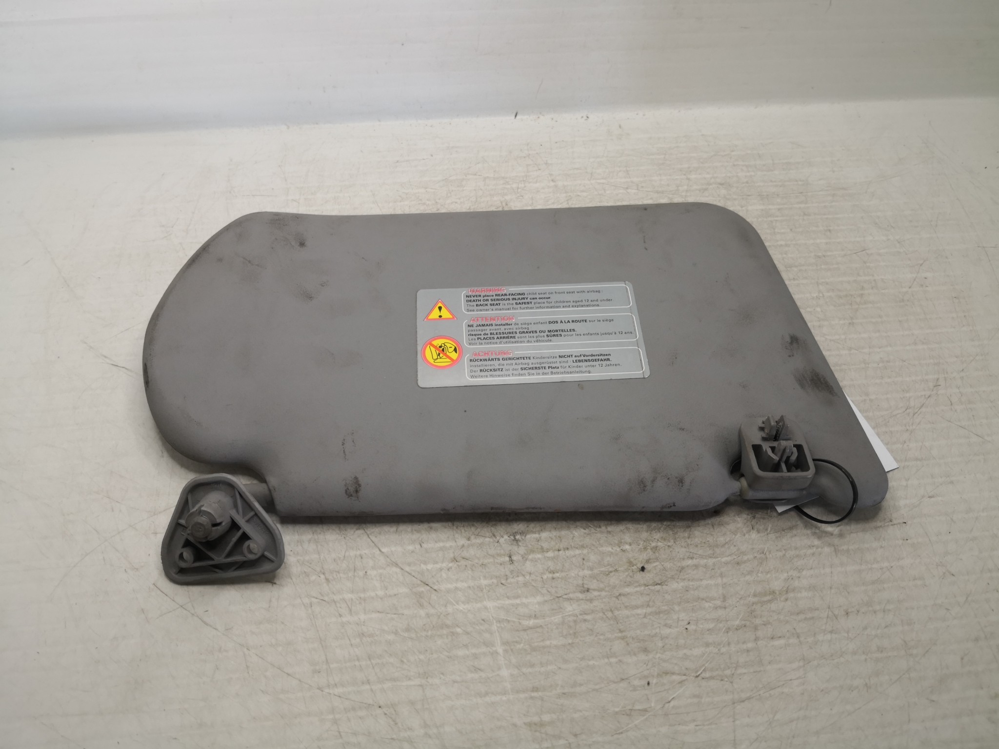 Pala de Sol Esq NISSAN ALMERA II (N16) | 00 -  Imagem-1