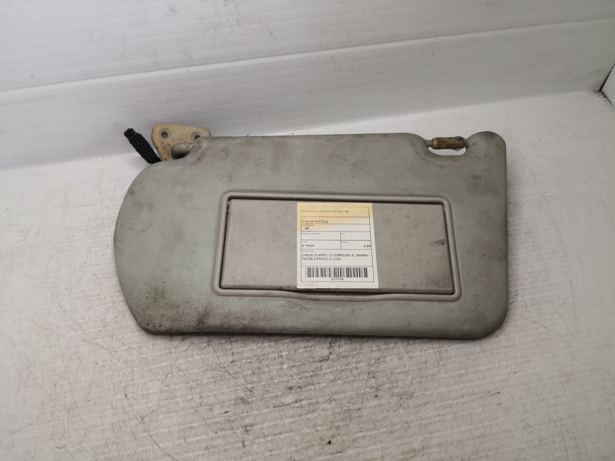 Pala de Sol Esq NISSAN - ID S_36795