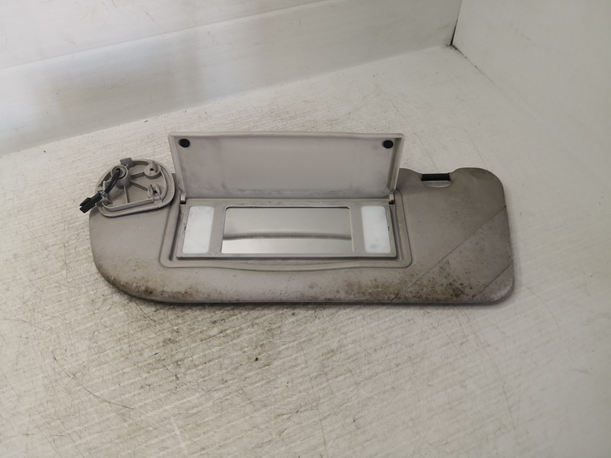 Pala de Sol Esq CITROEN - ID S_36937