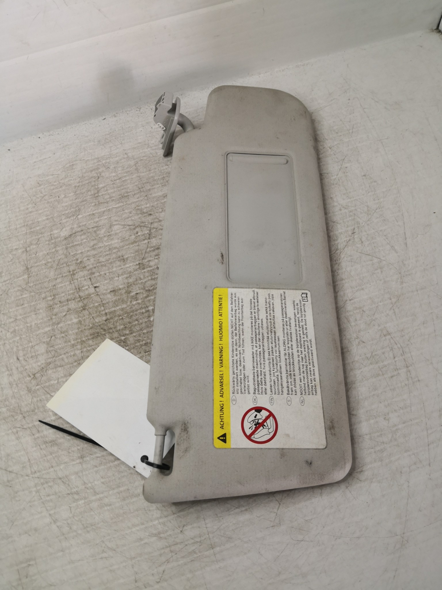 Pala de Sol Dto VOLKSWAGEN PASSAT Variant (3C5) | 05 - 11 Imagem-3