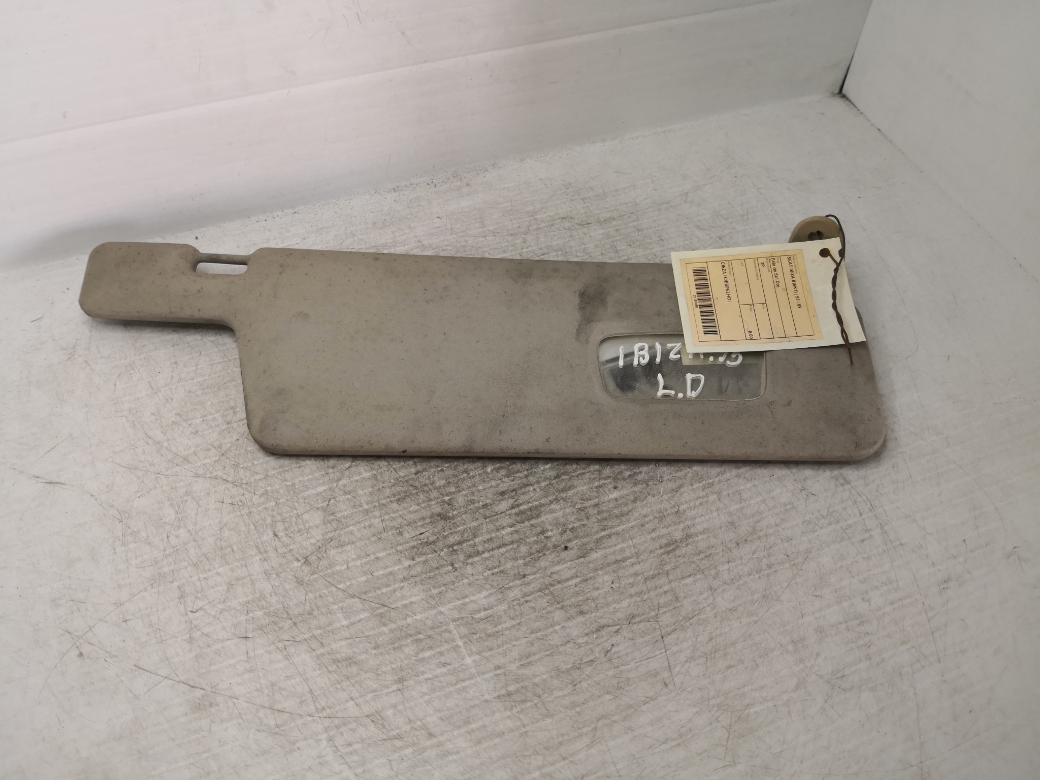 Pala de Sol Dto SEAT IBIZA II (6K1) | 93 - 02 Imagem-1