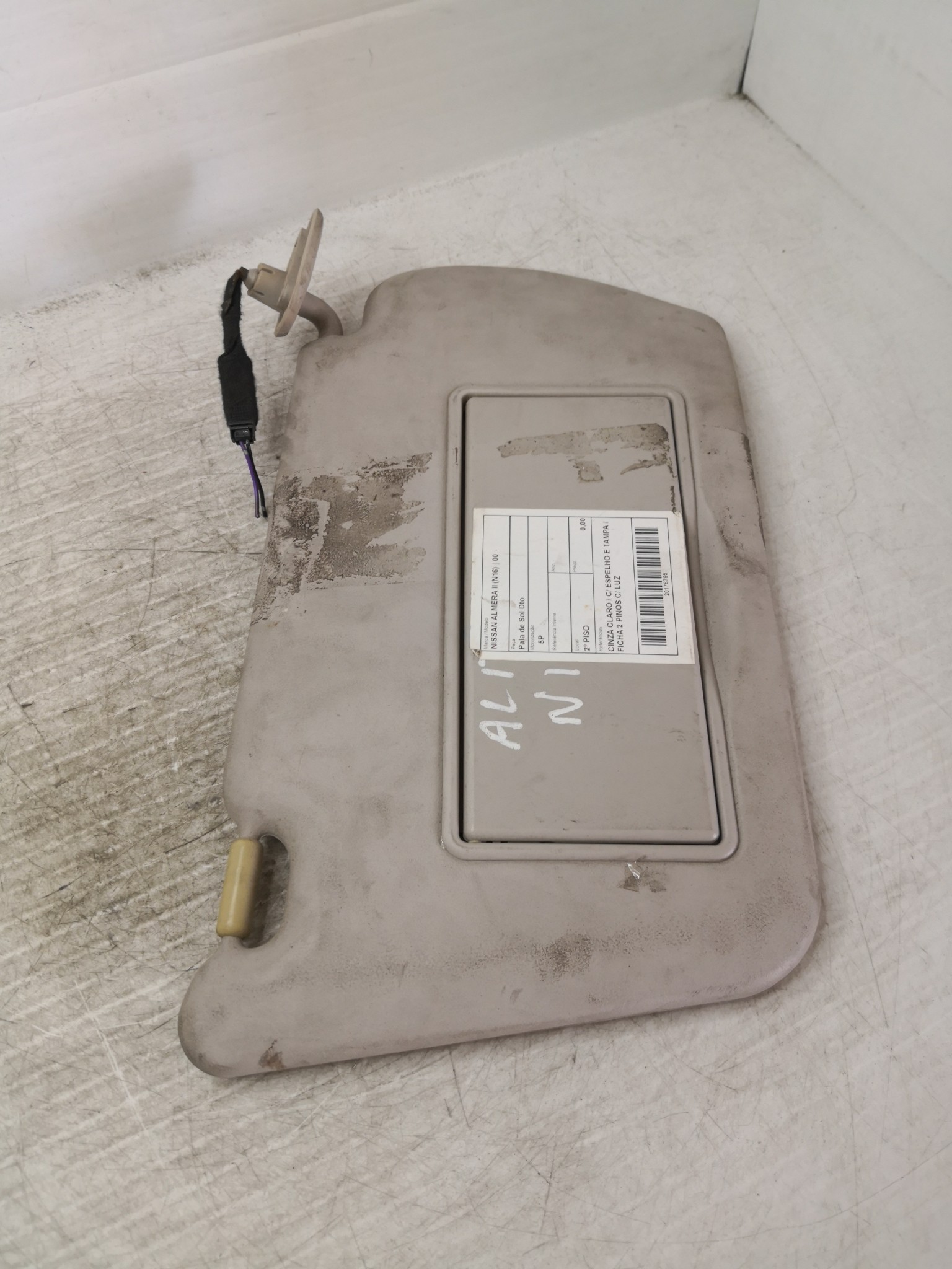 Pala de Sol Dto NISSAN ALMERA II (N16) | 00 -  Imagem-1