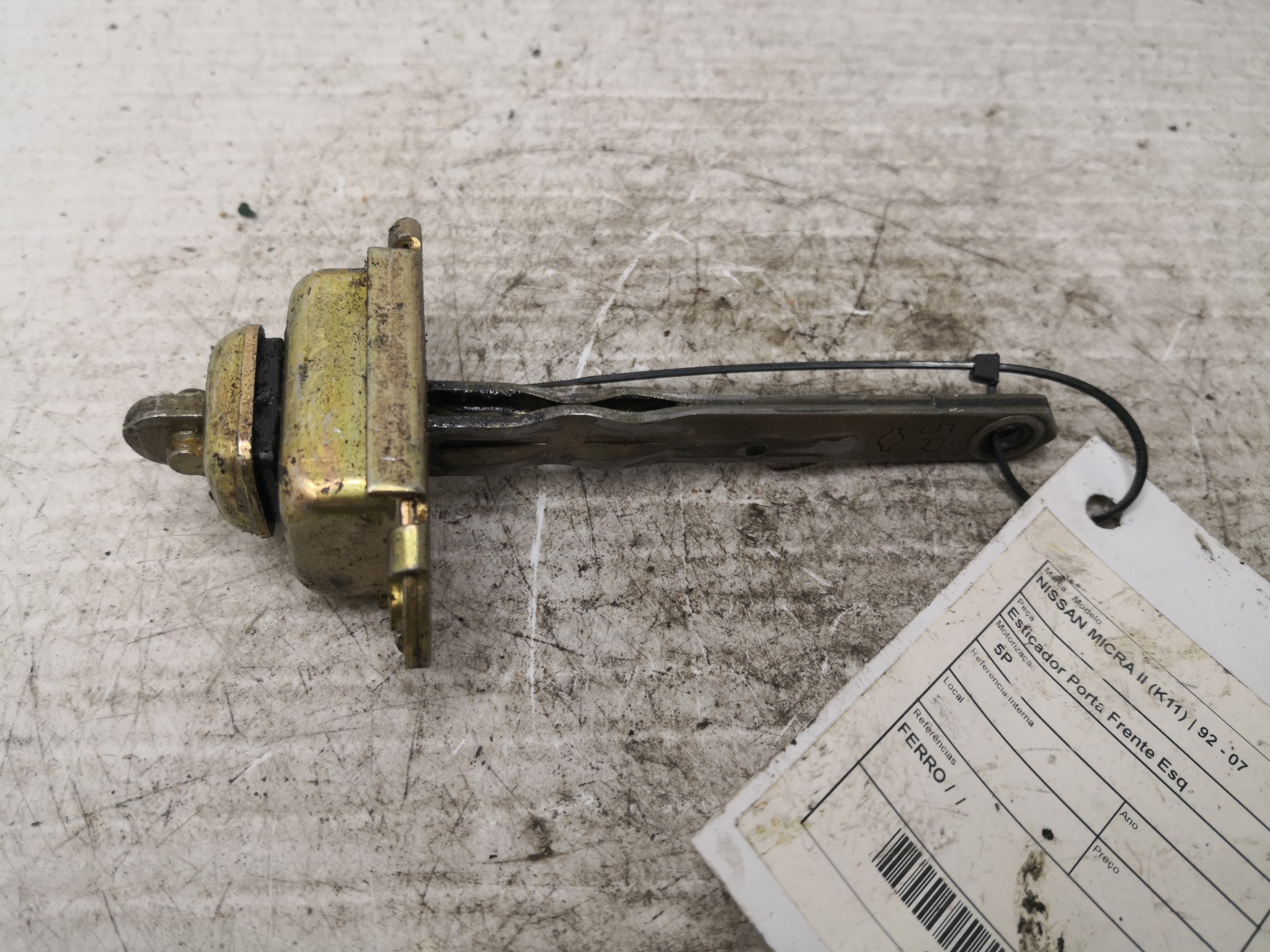 Esticador Porta Frente Esq NISSAN - ID S_67645