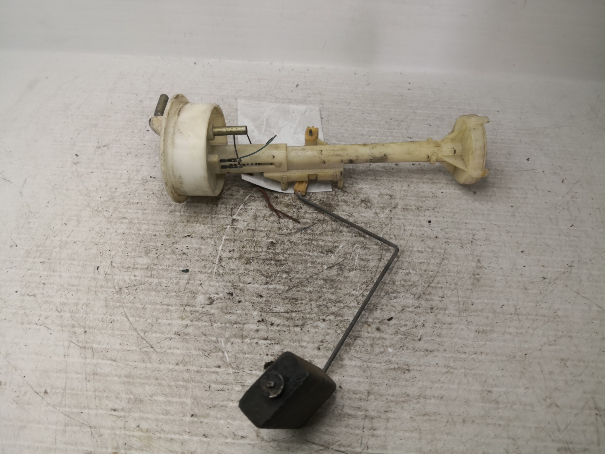 Boia do Combustível VOLKSWAGEN GOLF II (19E, 1G1) | 83 - 92 Imagem-2