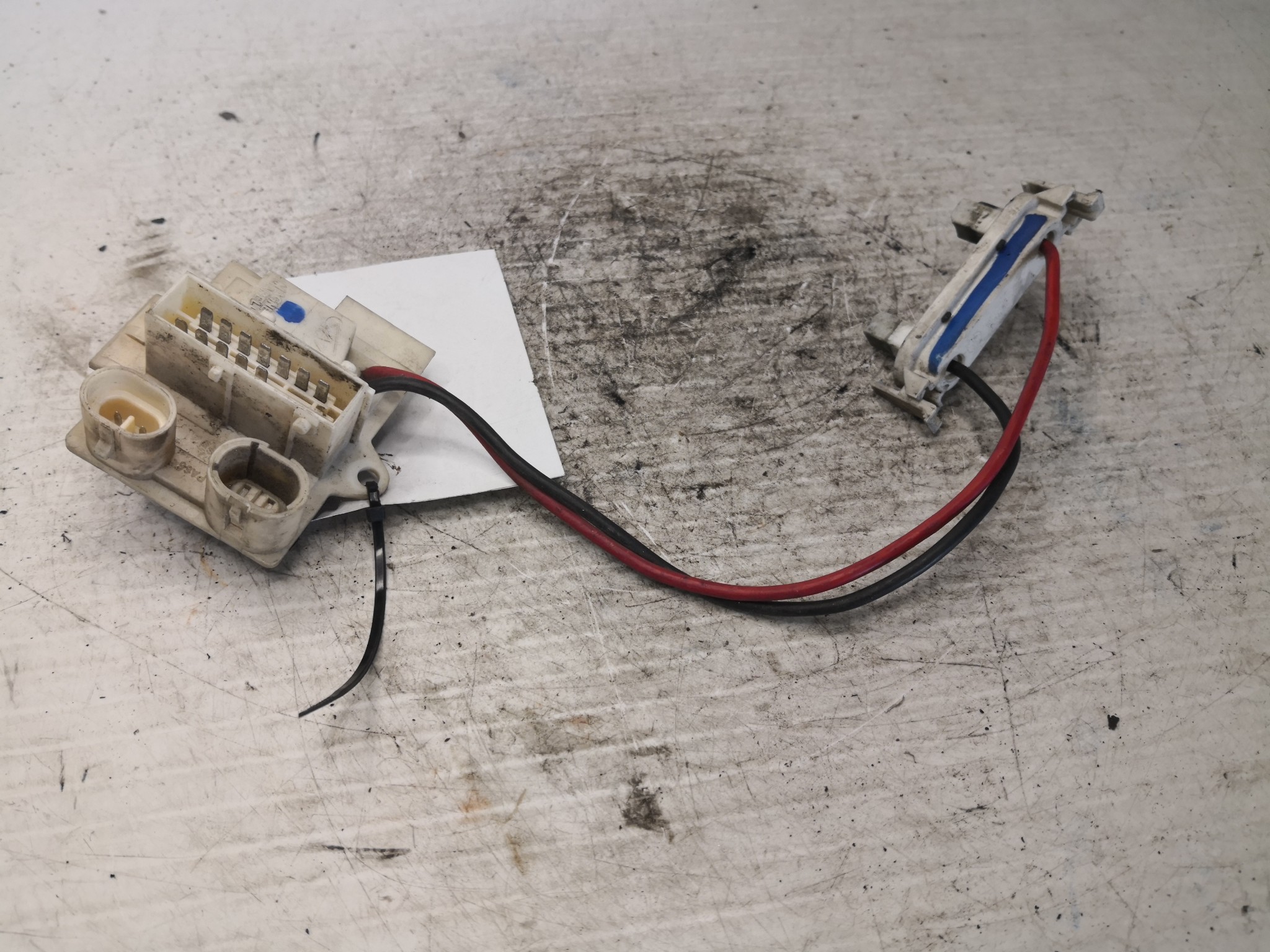 Resistencia de Sofagem RENAULT CLIO II (BB_, CB_) | 98 -  Imagem-2