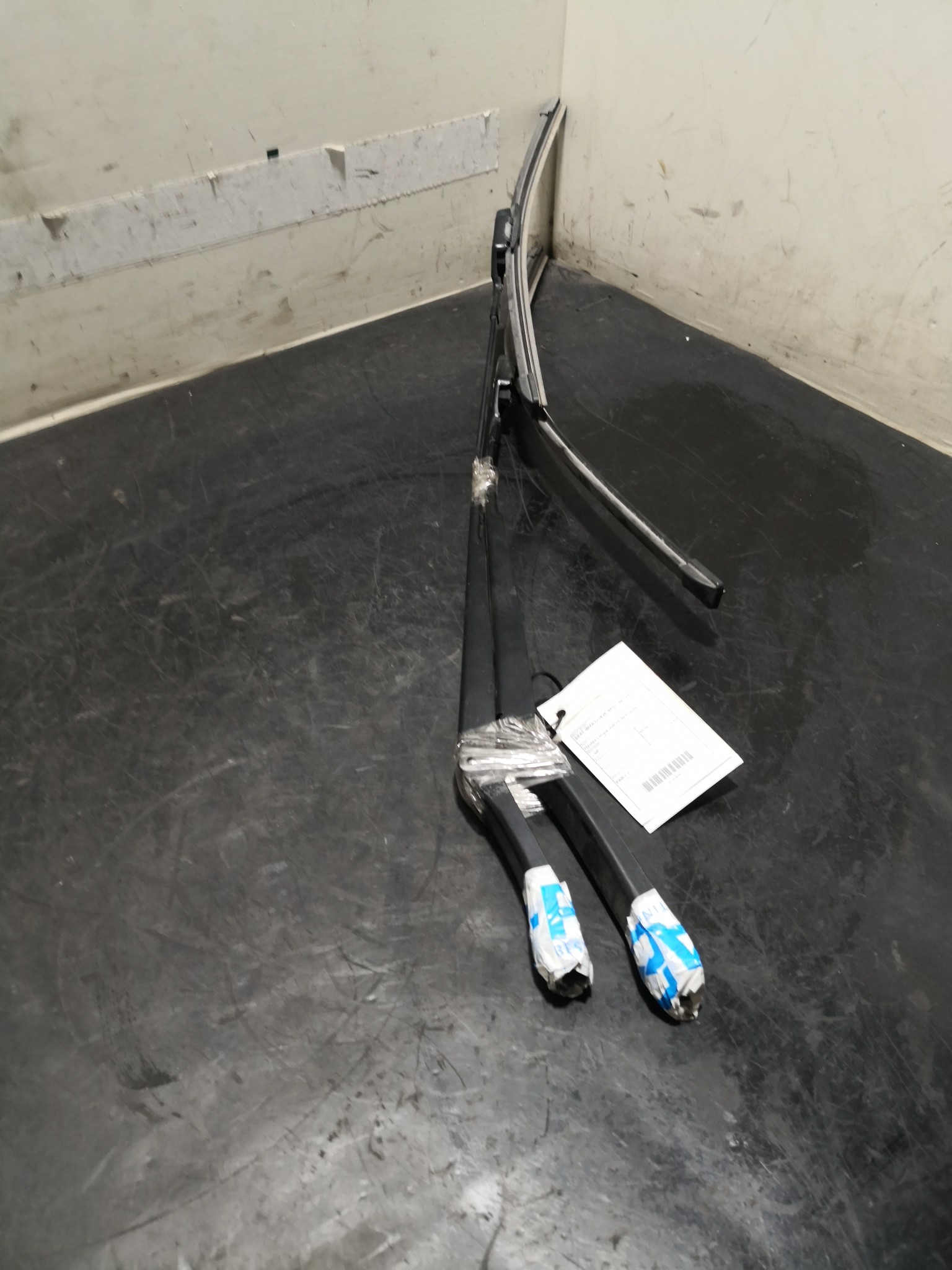 Hastes Limpa Vidros da Frente SEAT IBIZA IV (6J5, 6P1) | 08 - 17 Imagem-2