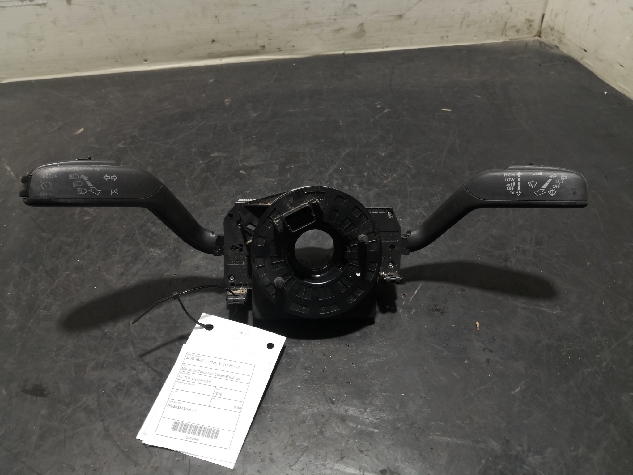 Manipulo Completo Luzes/Escovas SEAT - ID S_102848