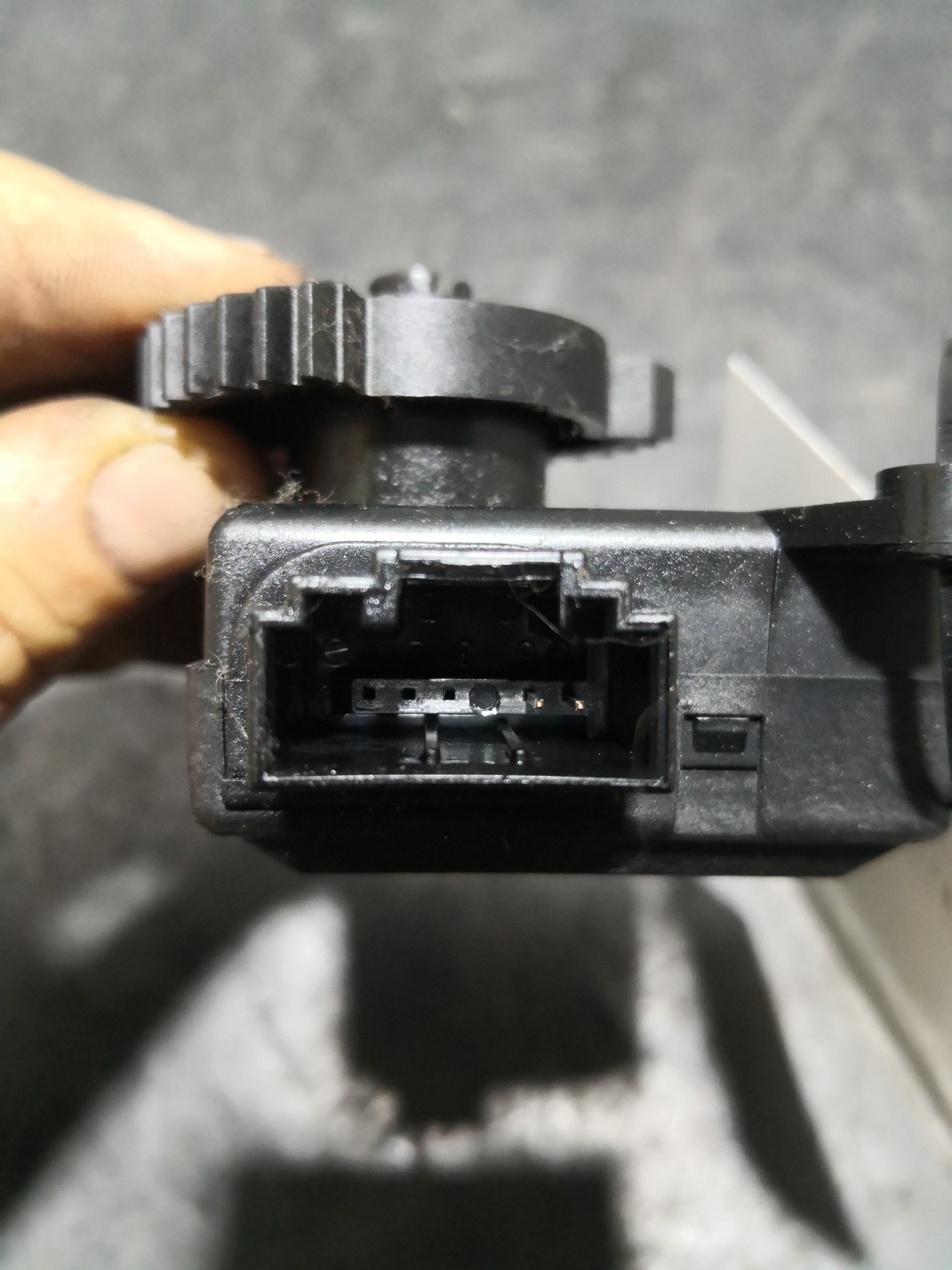 Motor de Comporta SEAT IBIZA IV (6J5, 6P1) | 08 - 17 Imagem-1