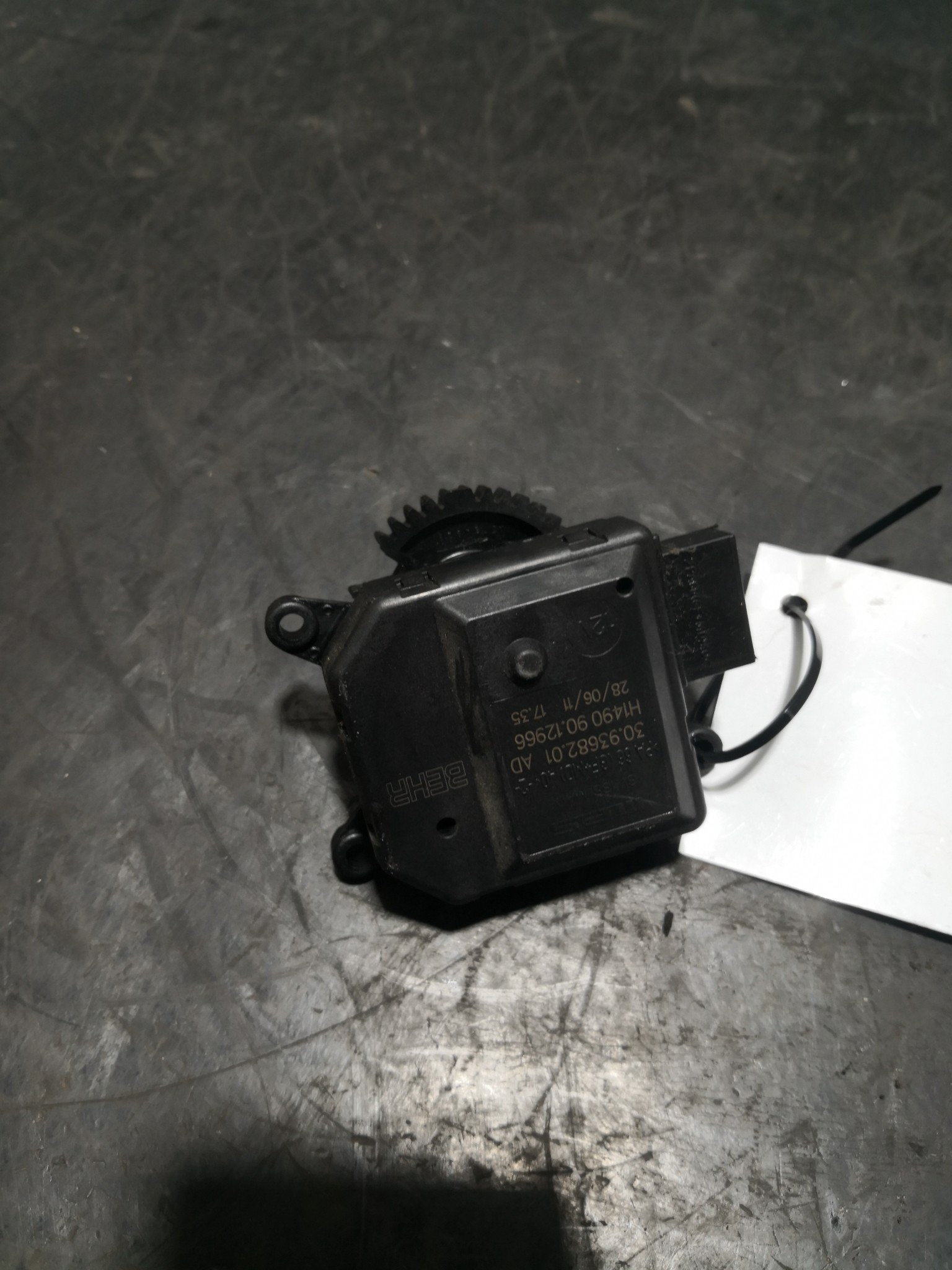 Motor de Comporta SEAT IBIZA IV (6J5, 6P1) | 08 - 17 Imagem-2