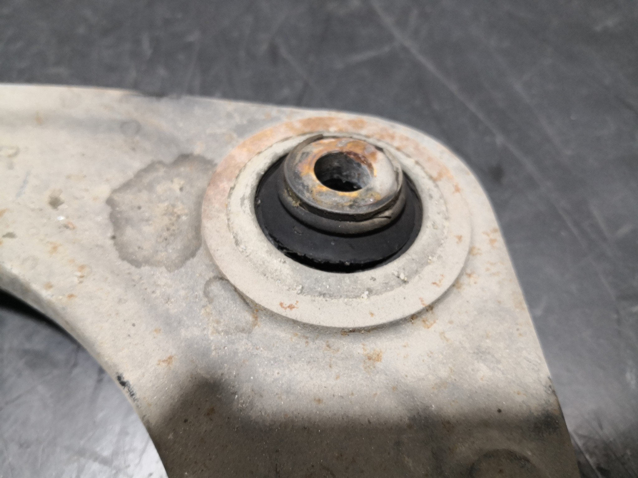 Braço Suspensão Frente Dto CITROEN C5 III (RD_) | 08 -  Imagem-1