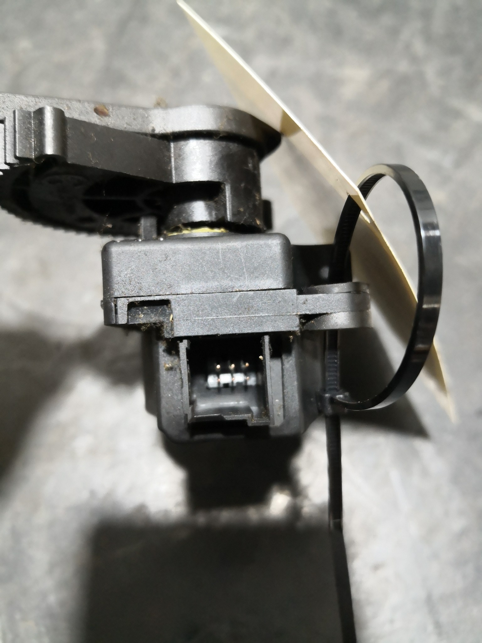 Motor de Comporta CITROEN C5 III (RD_) | 08 -  Imagem-1