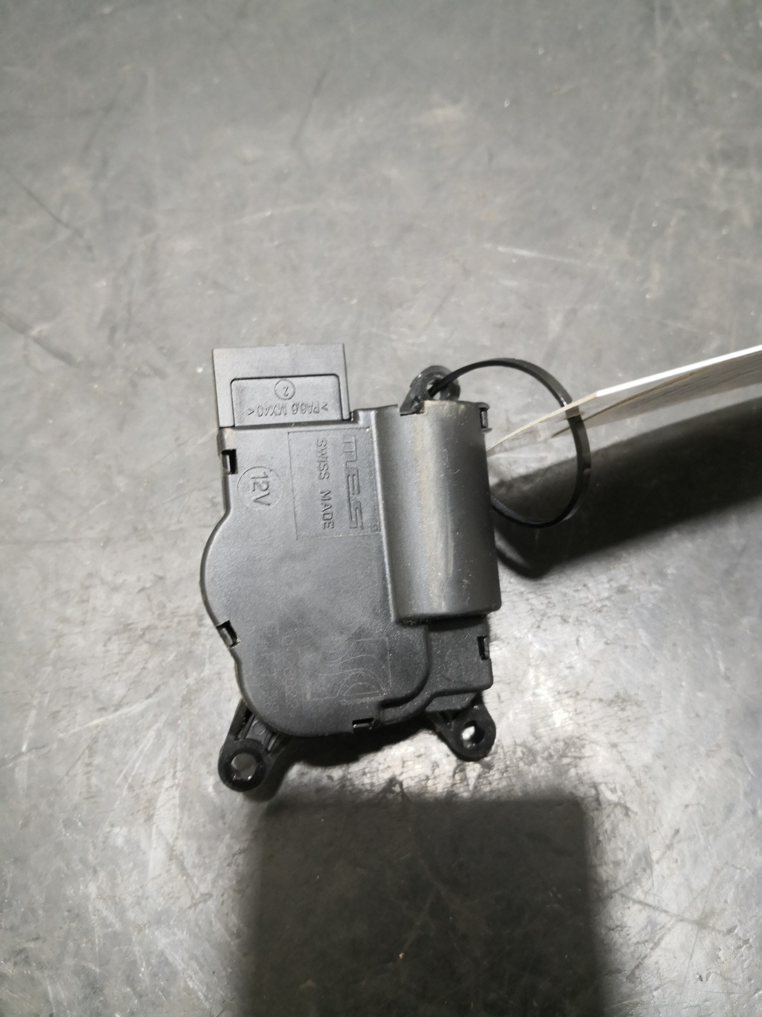 Motor de Comporta OPEL CORSA D (S07) | 06 - 14 Imagem-2