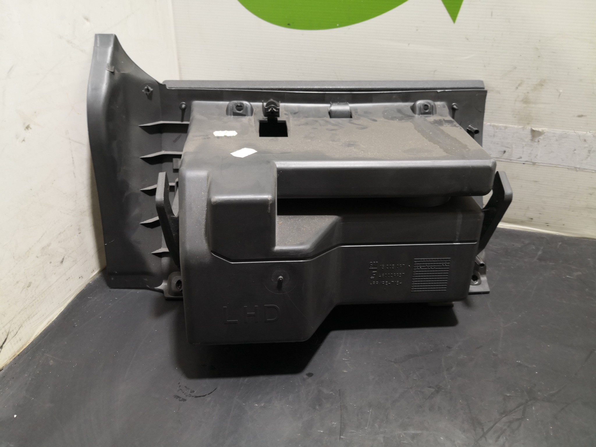 Porta Luvas OPEL CORSA D (S07) | 06 - 14 Imagem-3