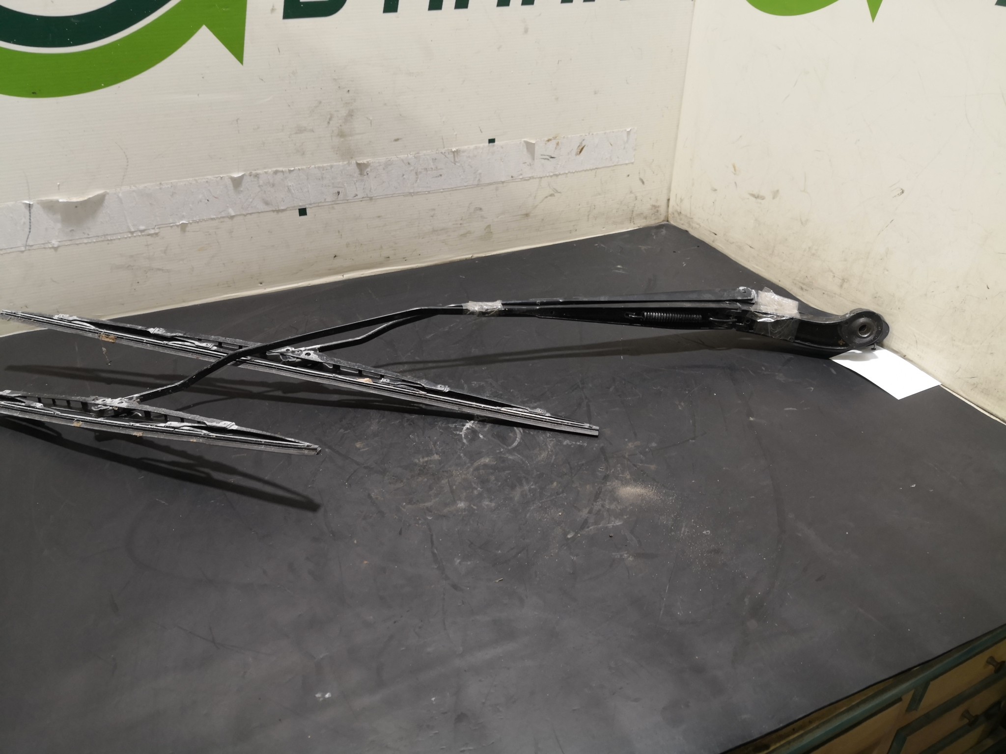 Hastes Limpa Vidros da Frente FIAT SCUDO Caixa (270_, 272_) | 07 -  Imagem-1