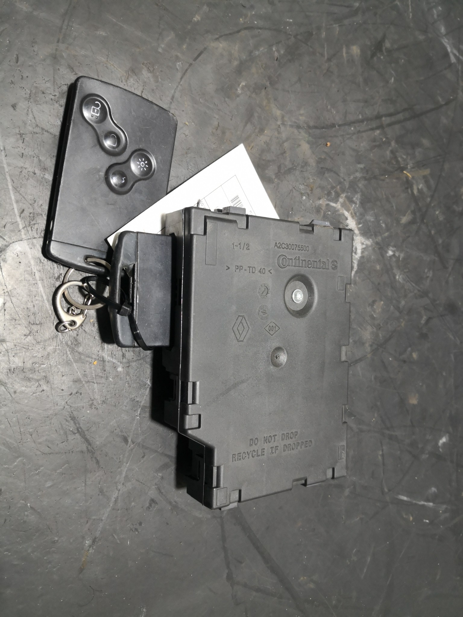 Leitor de Cartões  RENAULT CLIO IV (BH_) | 12 -  Imagem-2