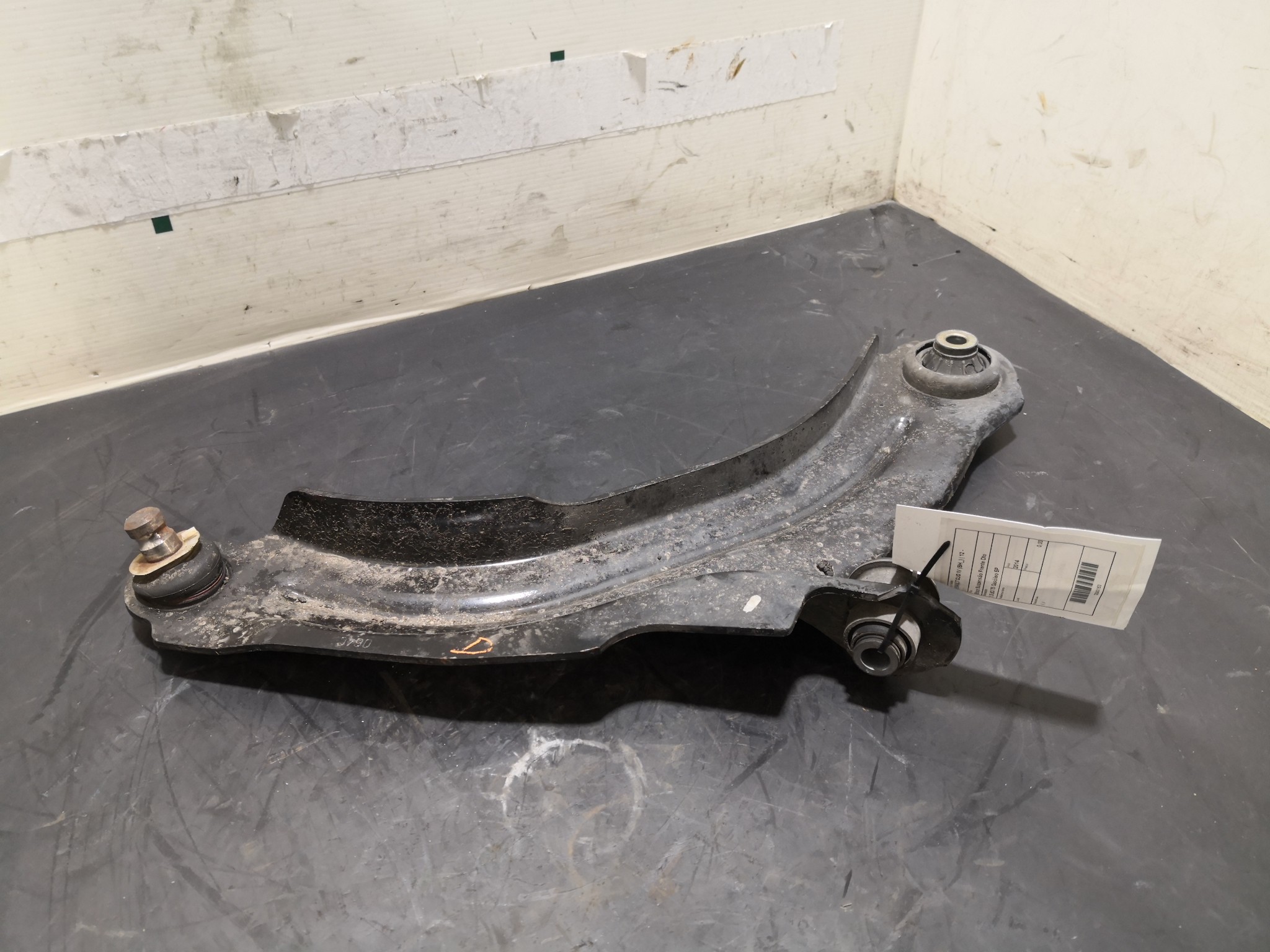 Braço Suspensão Frente Dto RENAULT CLIO IV (BH_) | 12 -  Imagem-1