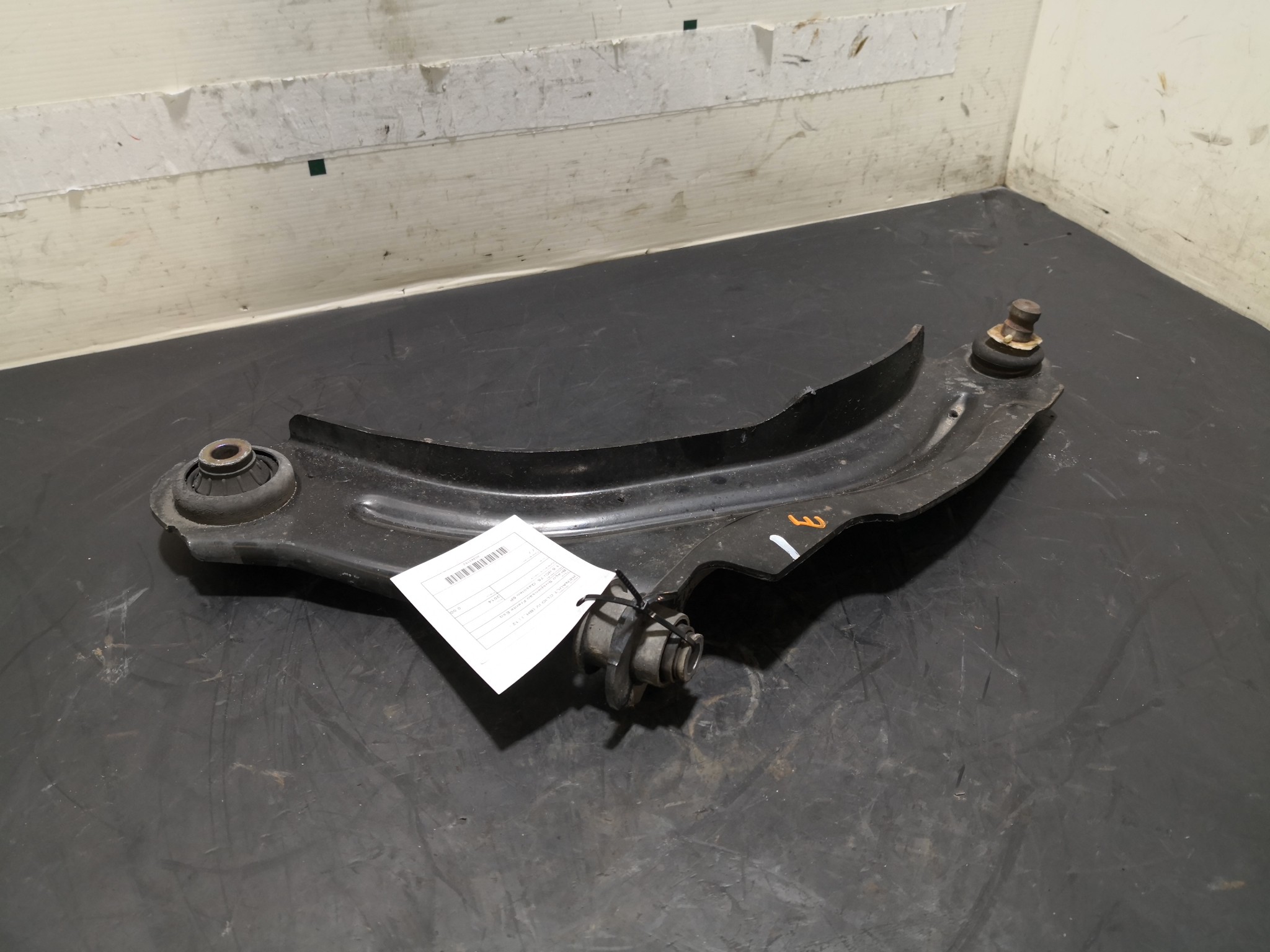 Braço Suspensão Frente Esq RENAULT CLIO IV (BH_) | 12 -  Imagem-1